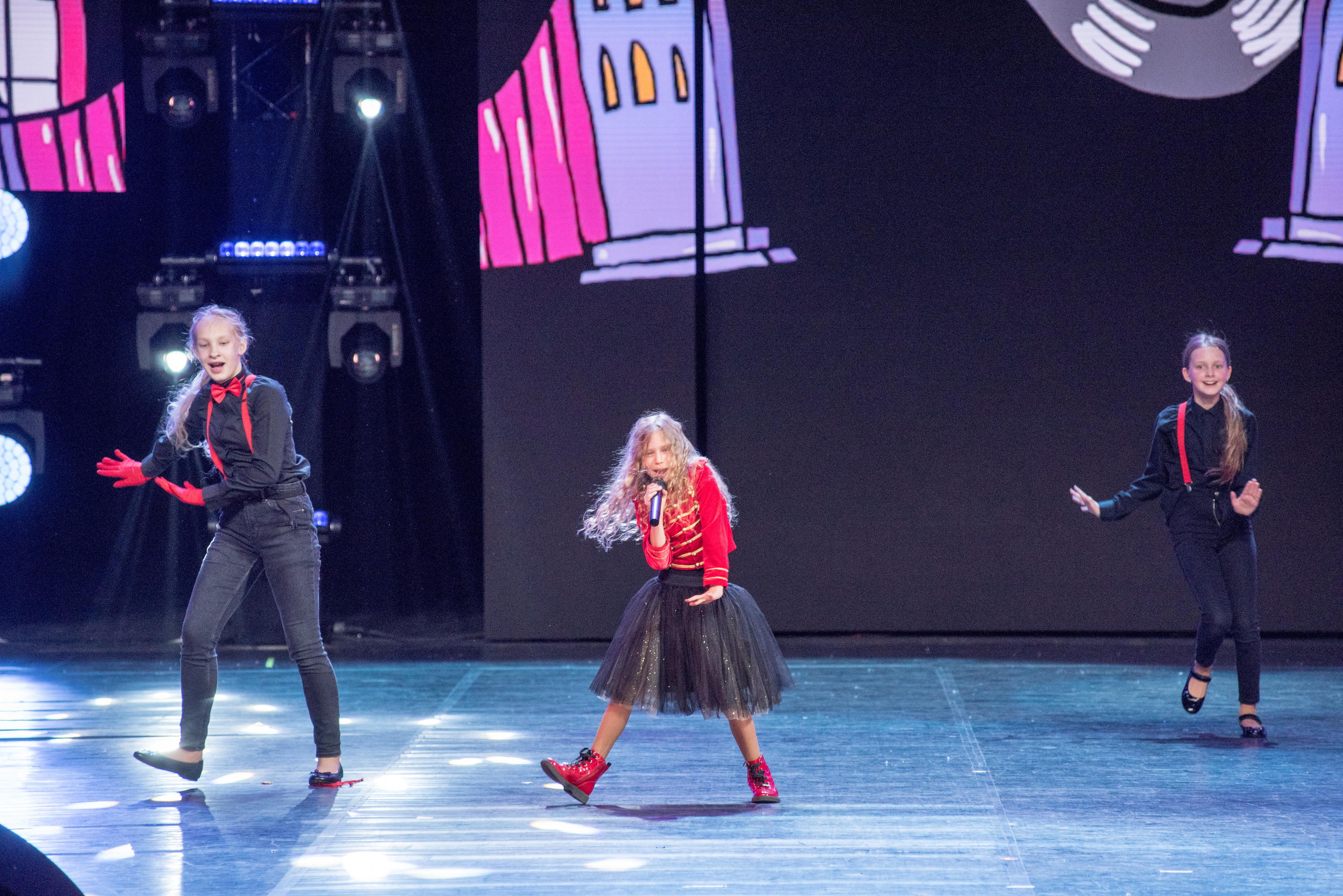 Концерт «Взрослые и Дети. Непоседам — 30!». Бренд-фотограф для экспертов и блогеров в Москве Влада Горбовская