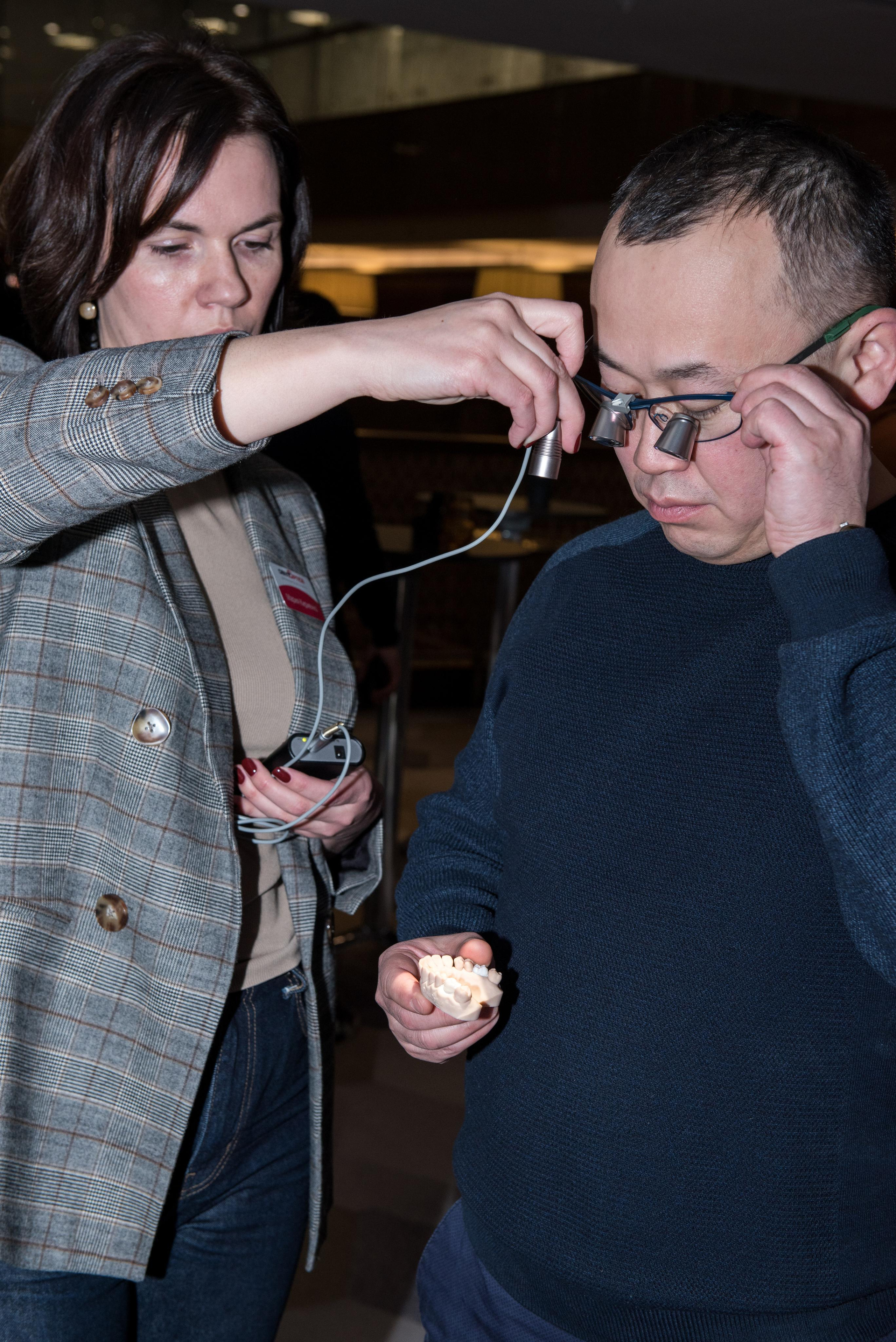 Конференция ортодонтов, «Radisson Blu Olympiyskiy Hotel», Moscow. Бренд-фотограф для экспертов и блогеров в Москве Влада Горбовская