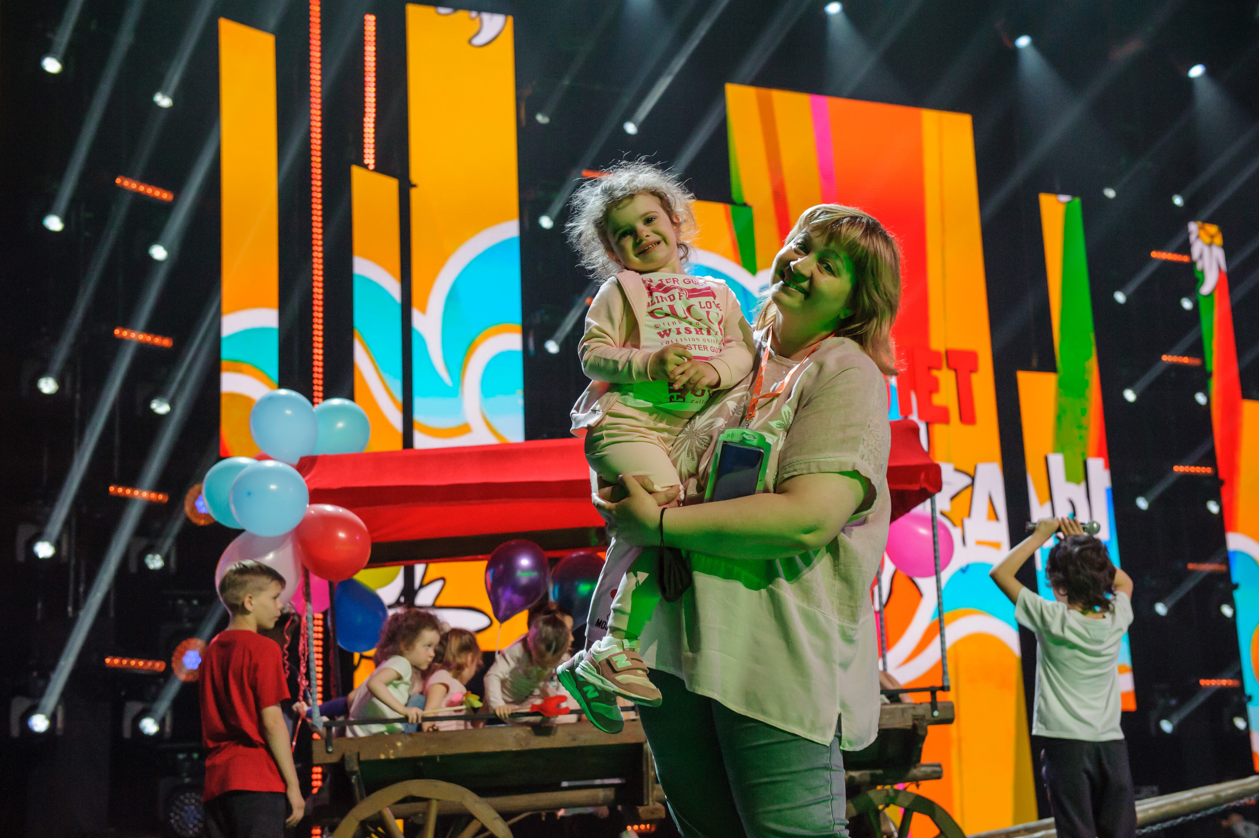 Концерт «Взрослые и Дети. Непоседам — 30!». Бренд-фотограф для экспертов и блогеров в Москве Влада Горбовская