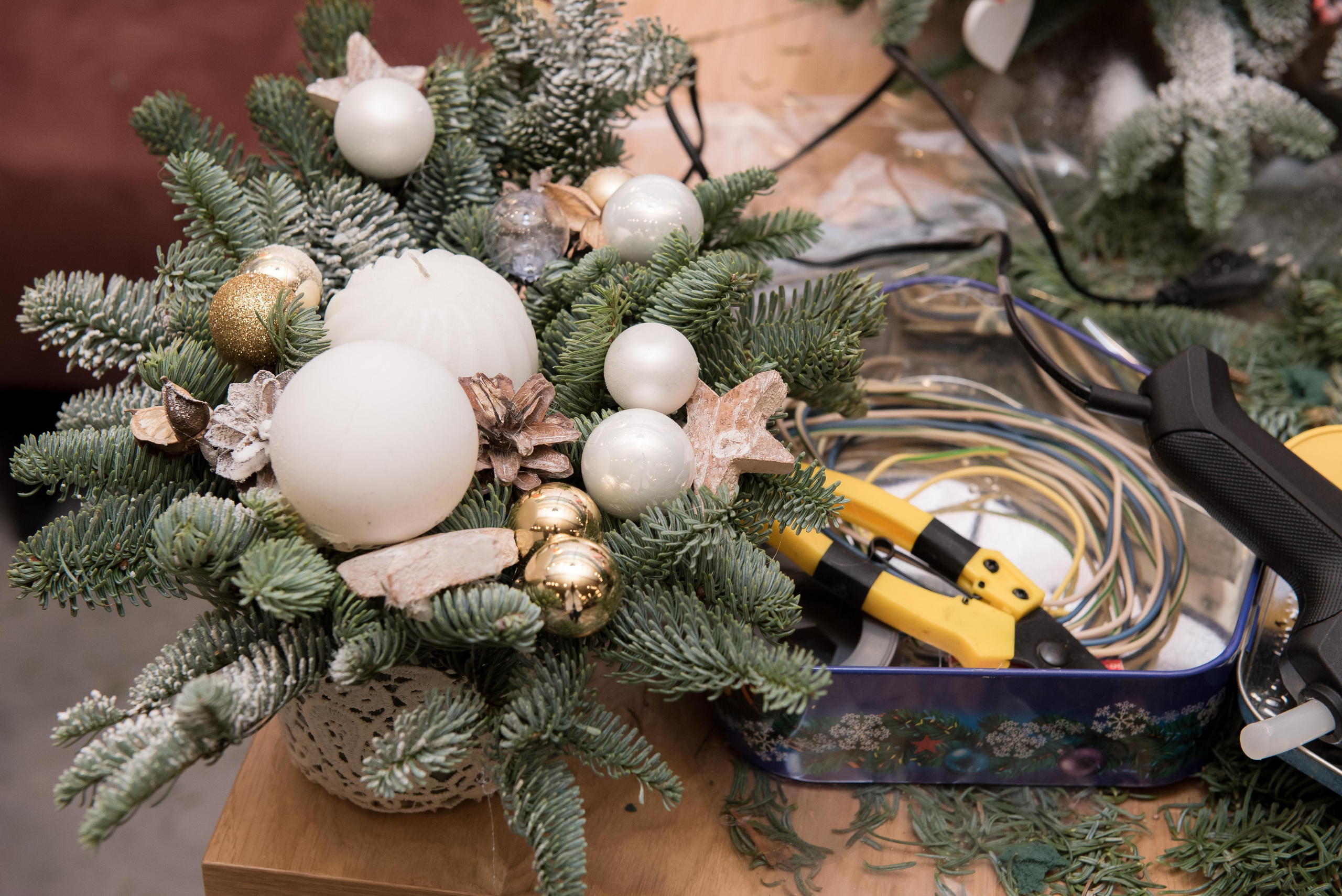 МК по новогодним венкам. Бренд-фотограф для экспертов и блогеров в Москве Влада Горбовская