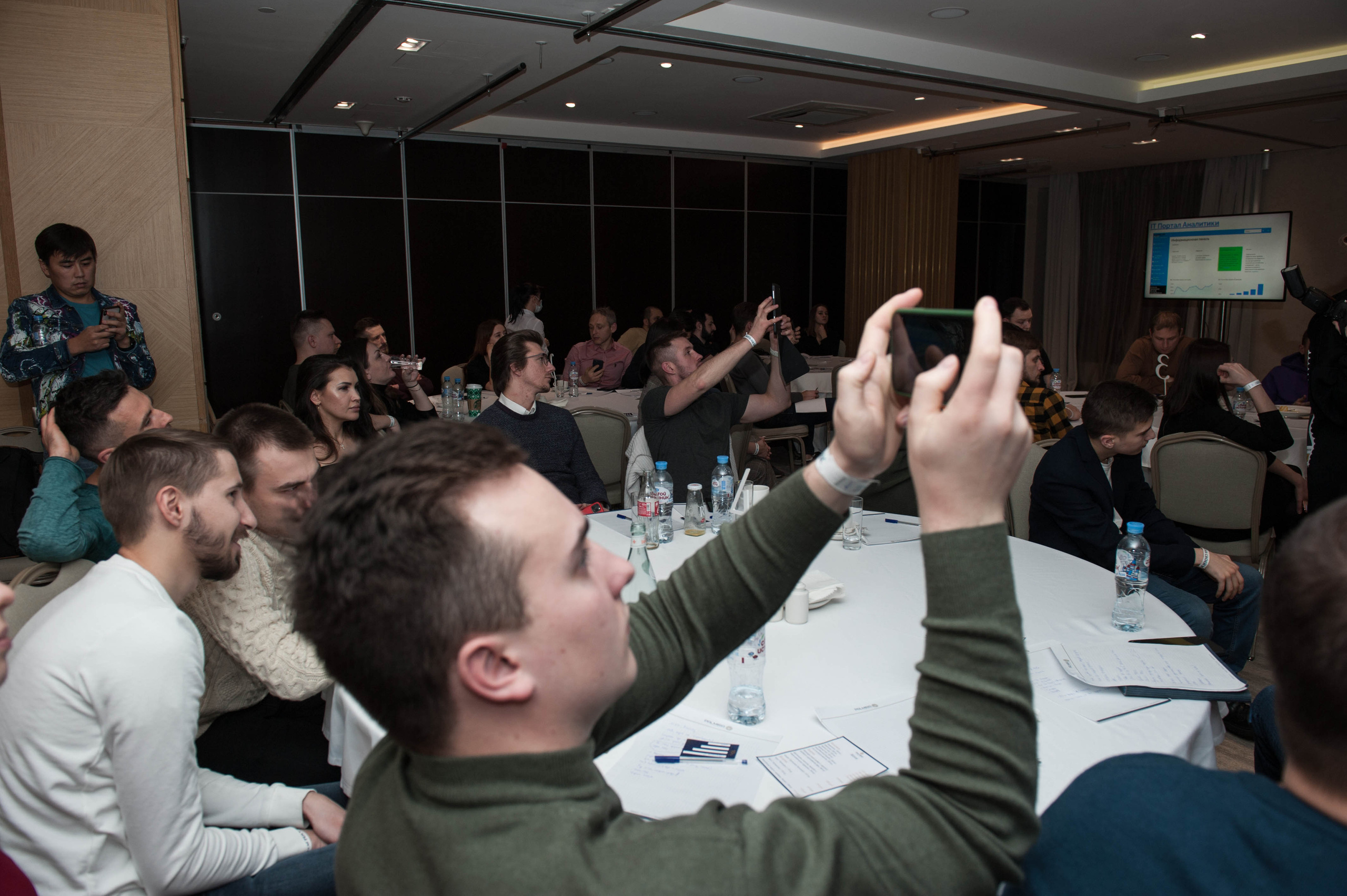 Конференция по Wildberies БЦ «Пальмира». Бренд-фотограф для экспертов и блогеров в Москве Влада Горбовская