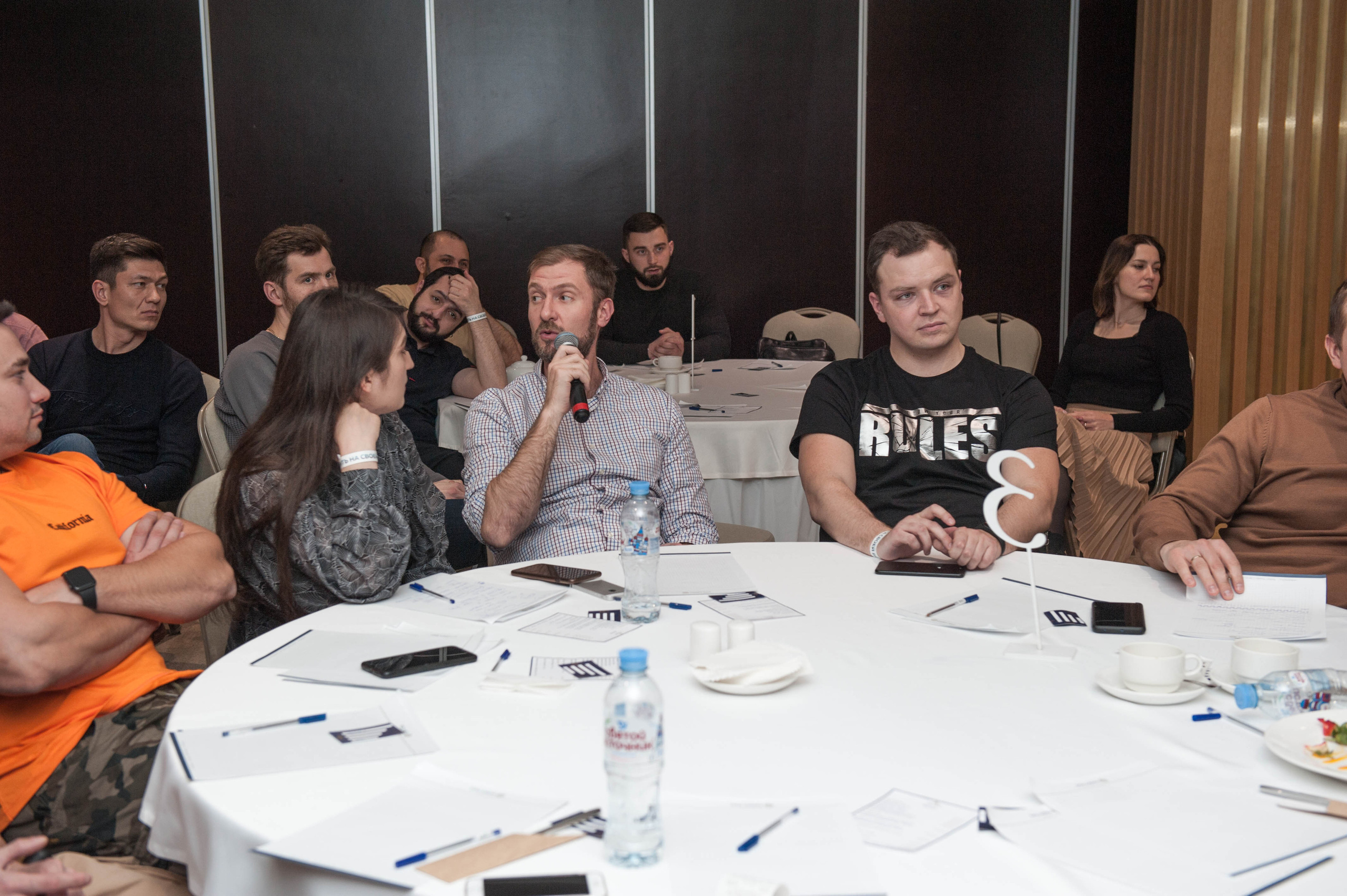 Конференция по Wildberies БЦ «Пальмира». Бренд-фотограф для экспертов и блогеров в Москве Влада Горбовская