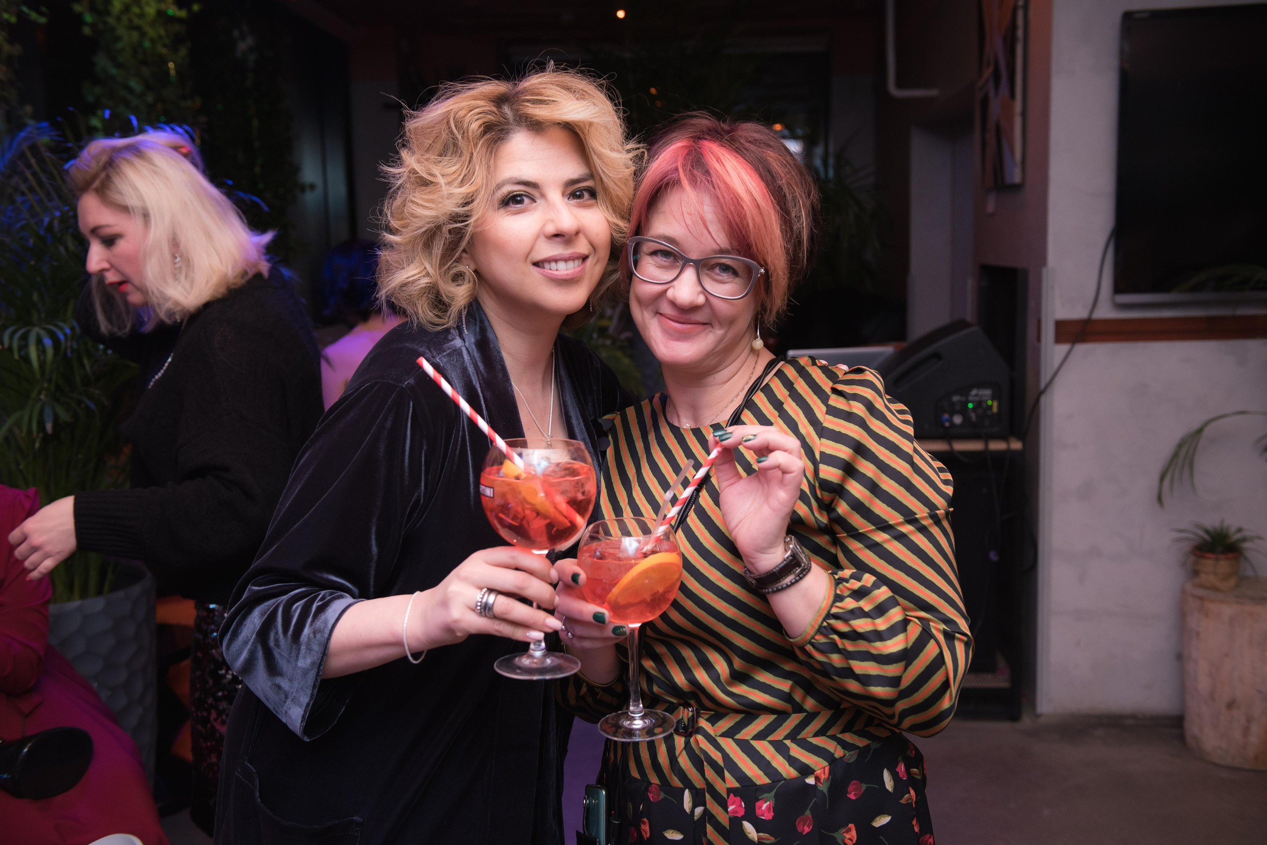 Новогодний девичник «Небанальный нетворкинг». Бренд-фотограф для экспертов и блогеров в Москве Влада Горбовская