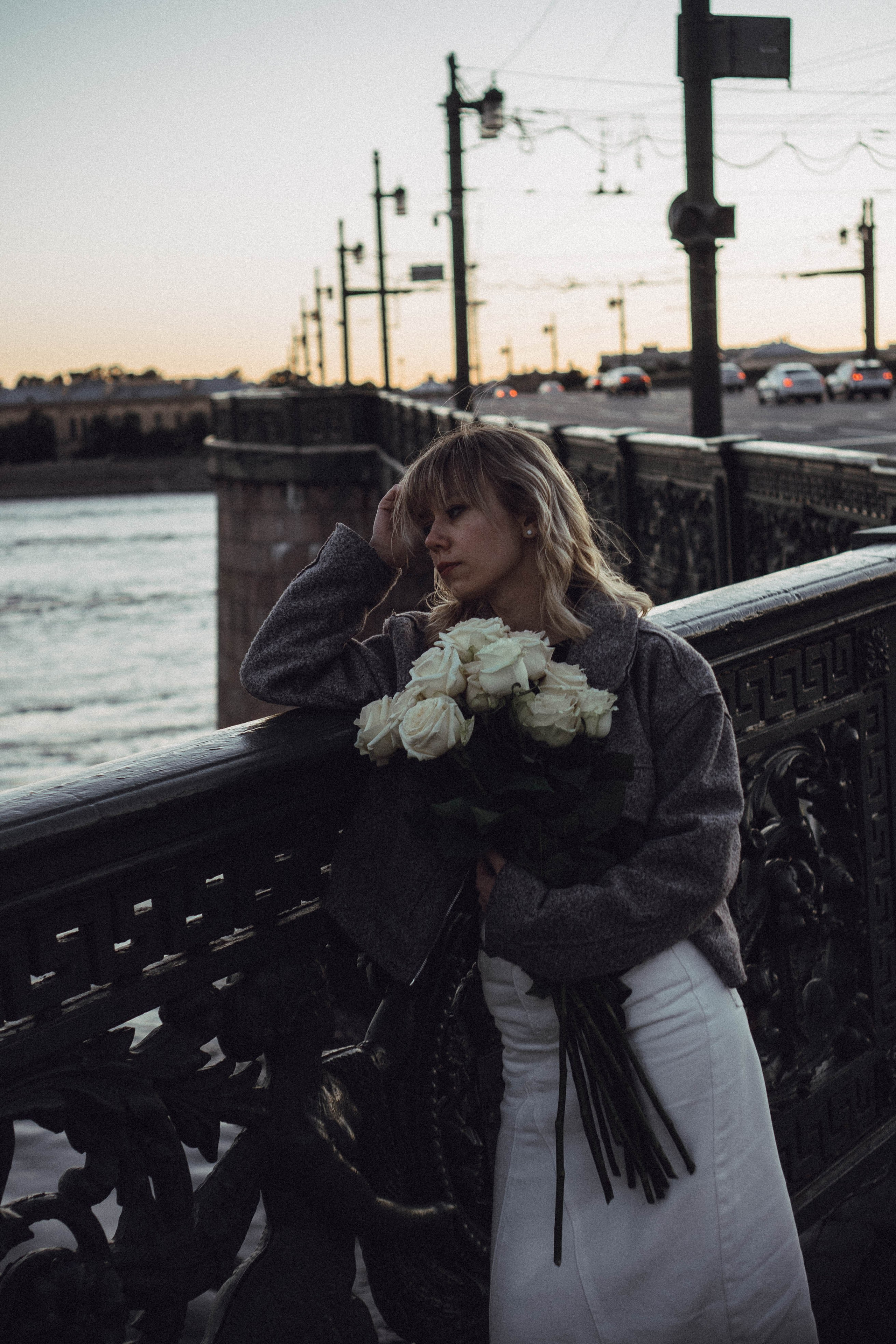 ПРОГУЛКА ПО ГОРОДУ В БЕЛЫЕ НОЧИ (другой вариант). Профессиональный фотограф, Санкт-Петербург — Виктория Богомолова