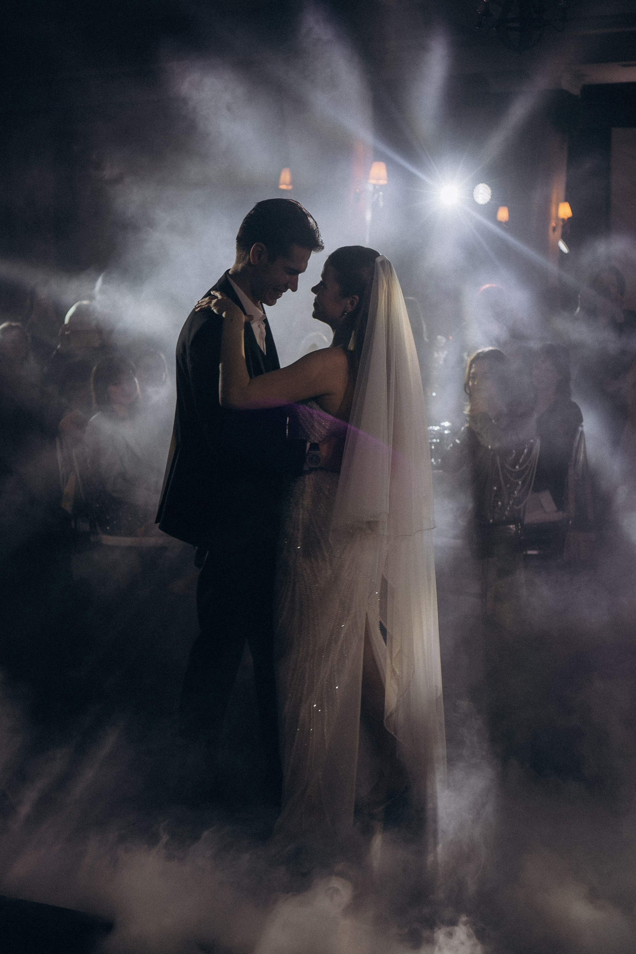 СВАДЕБНАЯ СЬЕМКА СБОРОВ В ОТЕЛЕ И ВЫЕЗД НА ЦЕРЕМОНИЮ (СНЯТО В СИБИРЕ В НИЖНЕВАРТОВСКЕ). Профессиональный фотограф, Санкт-Петербург — Виктория Богомолова