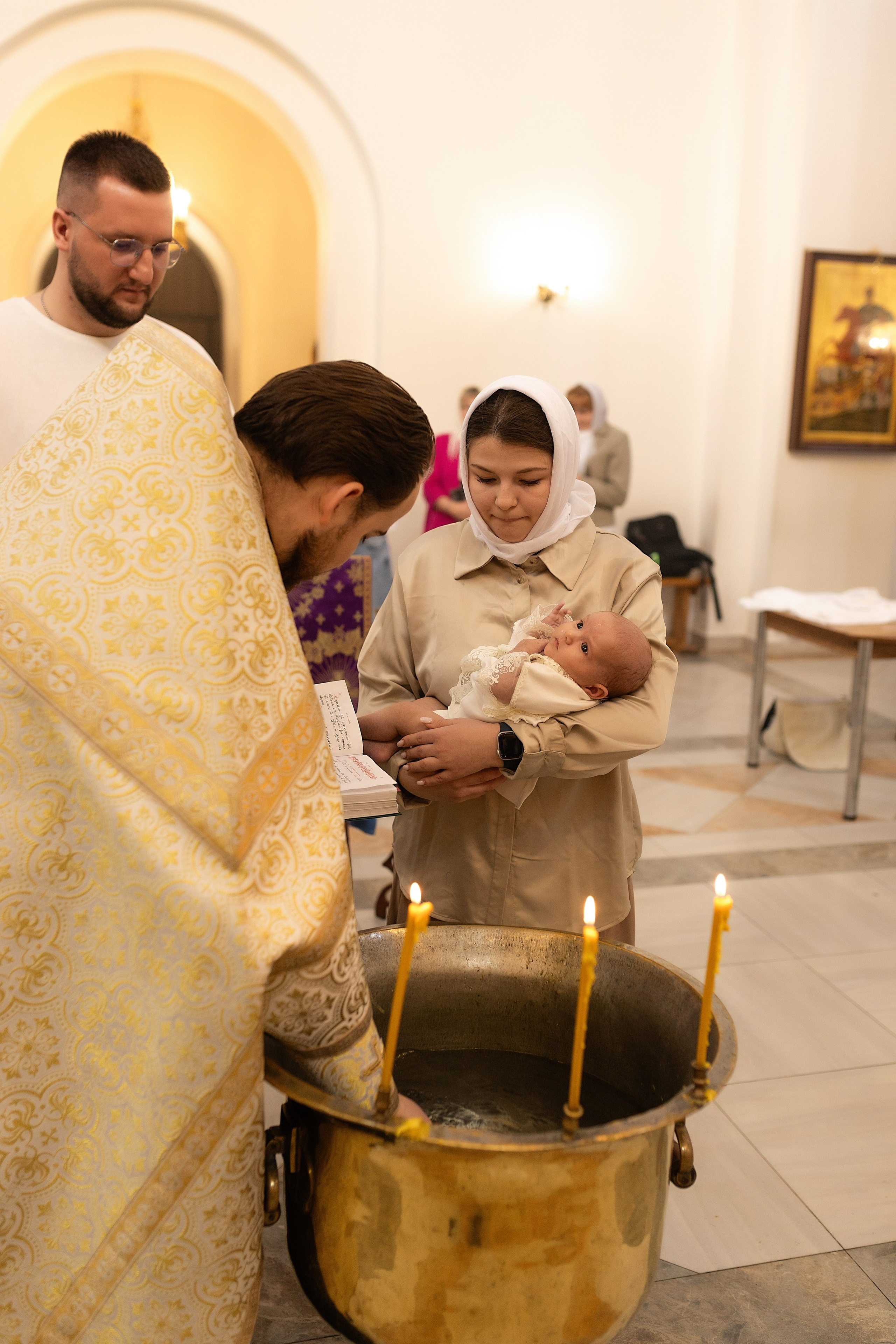 Таинство крещения Алисы. Фотограф в Железнодорожном и Балашихе