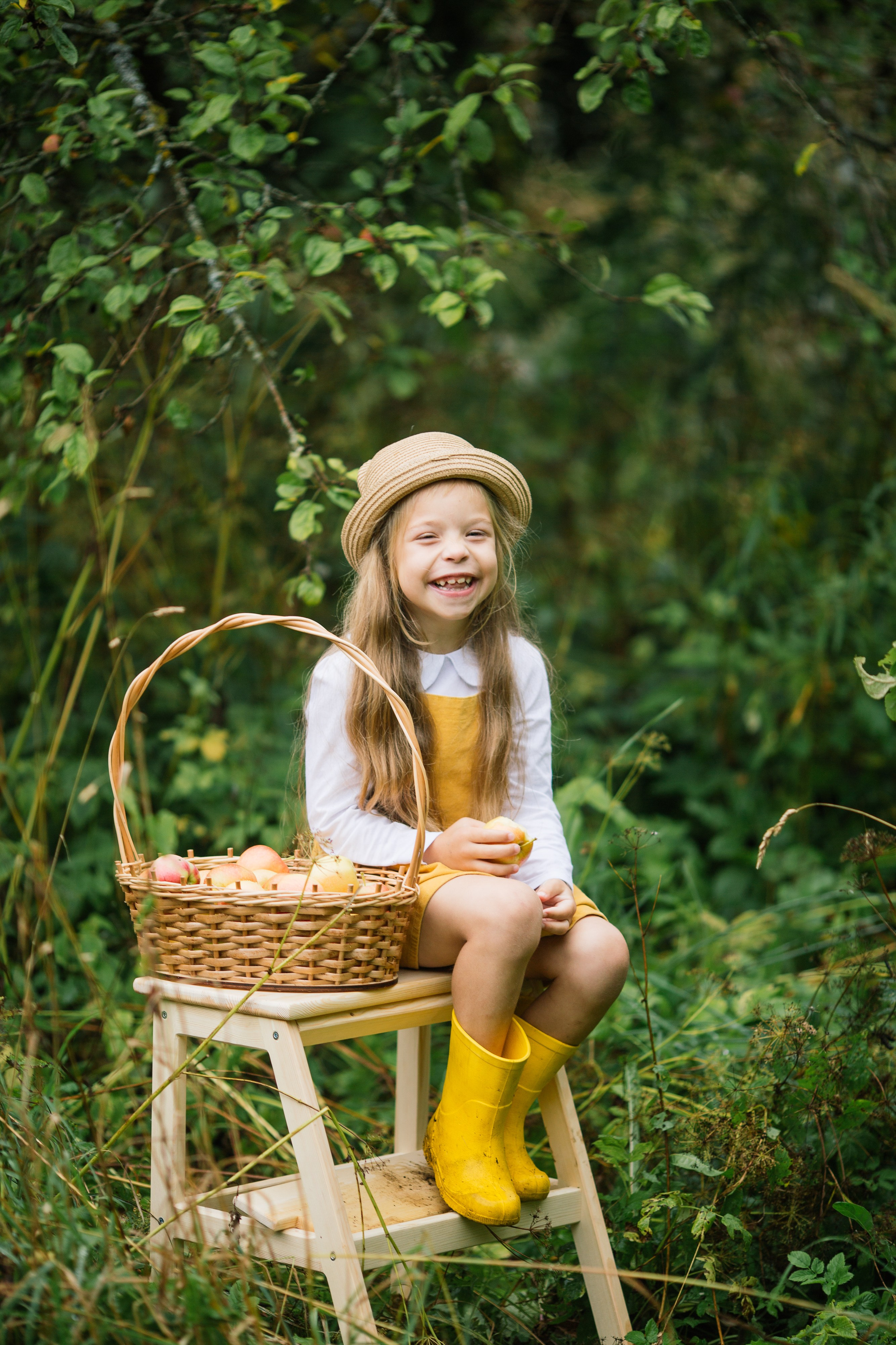 Яблочный фотодень. Семейный фотограф Толстикова Кристина