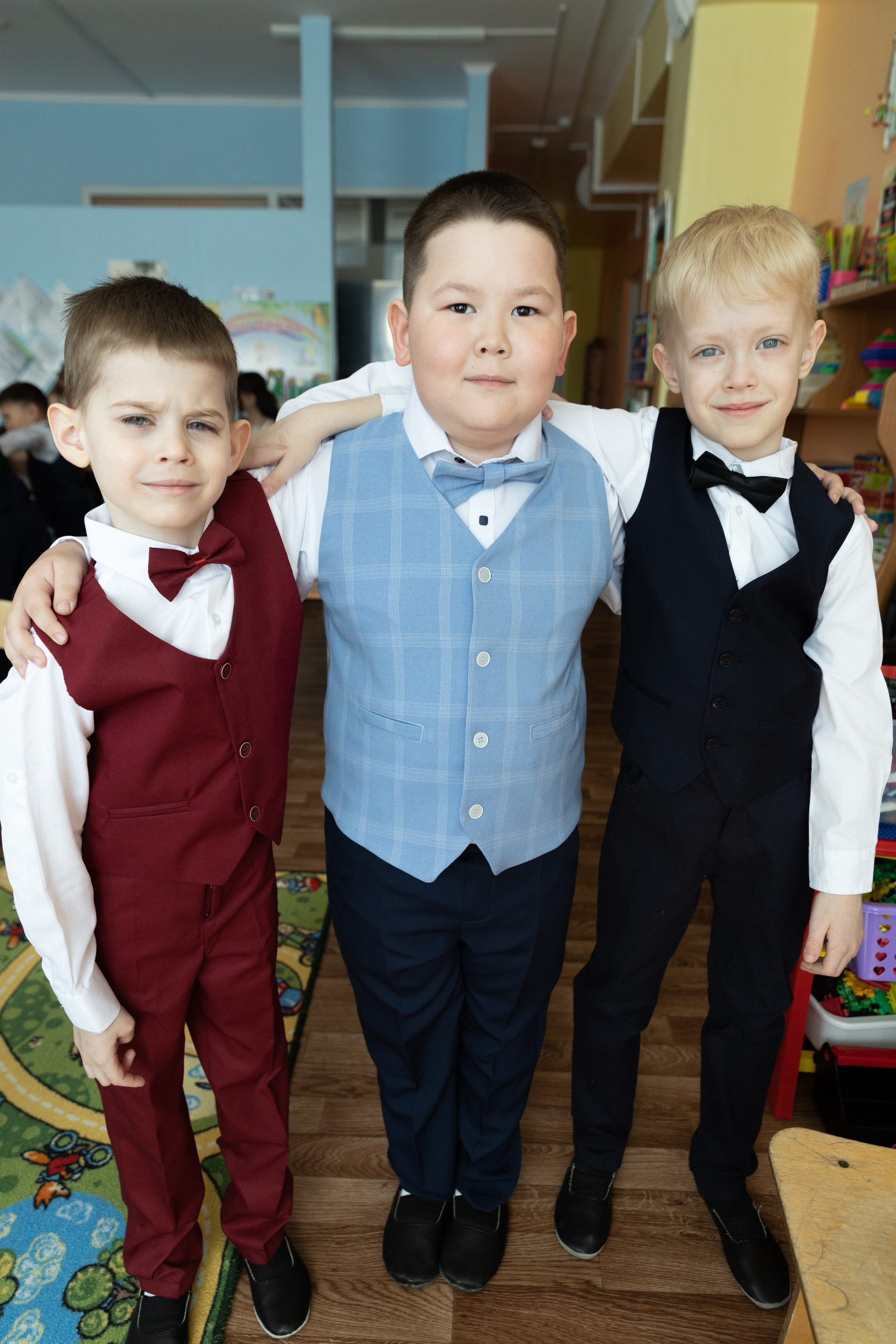 Утренники. Литовкина Анастасия фотограф, выпускные альбомы г. Мирный