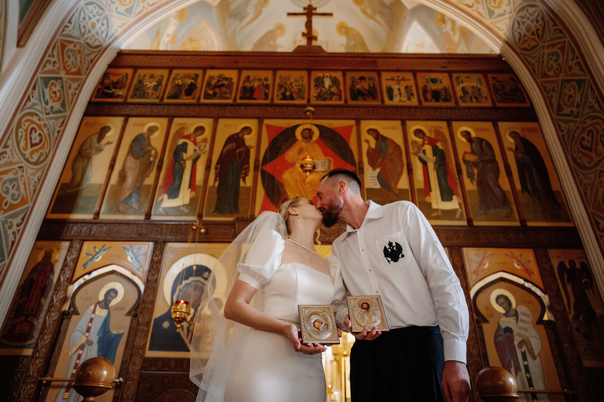 Евгений и Валерия. Фотограф на Крещение и Венчание в Красноярске Рамазанова Юлия