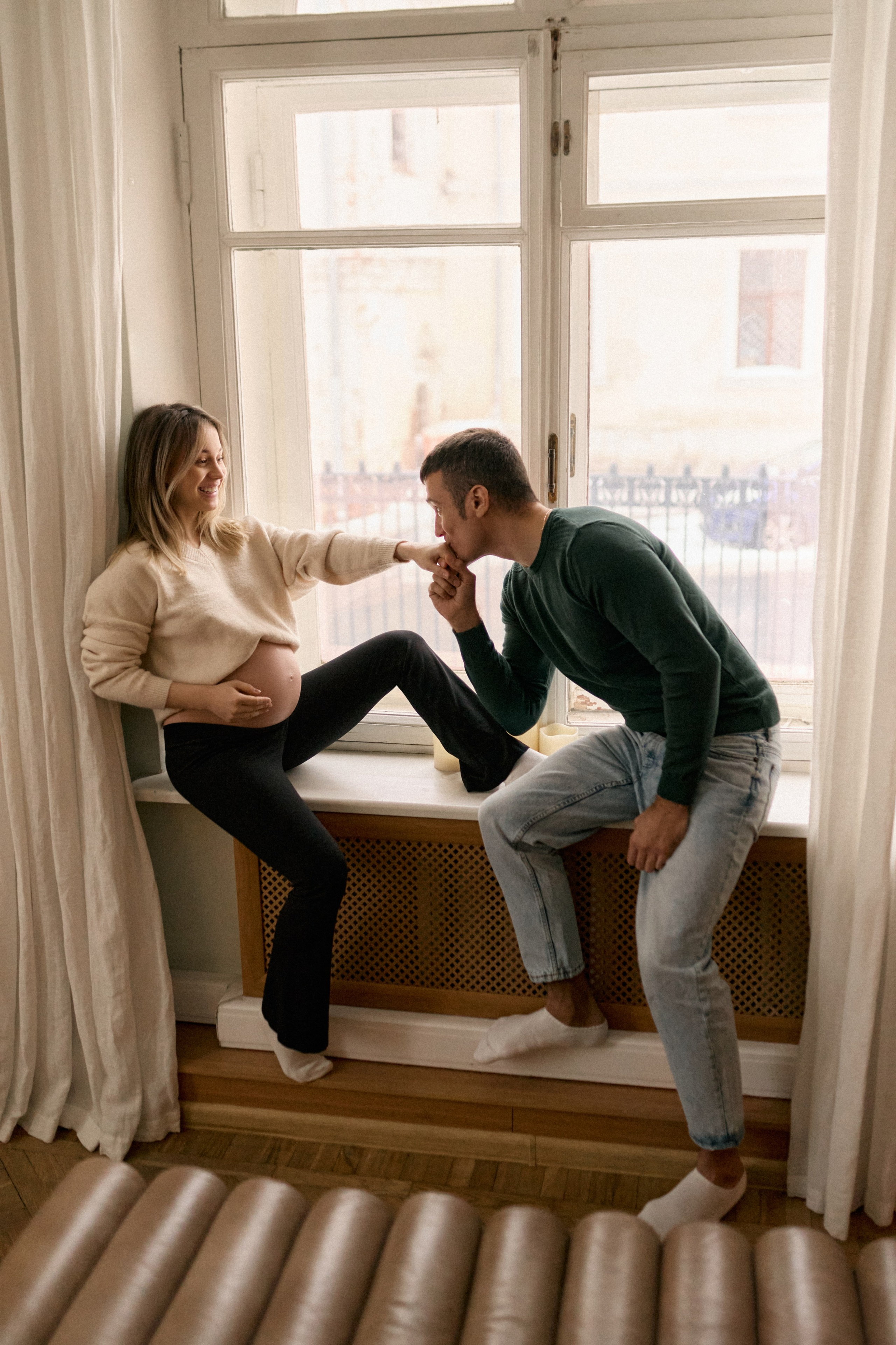 Фотосессия беременности. Сестры Карабаза. Фотографы и ретушеры в Москве и Санкт-Петербурге