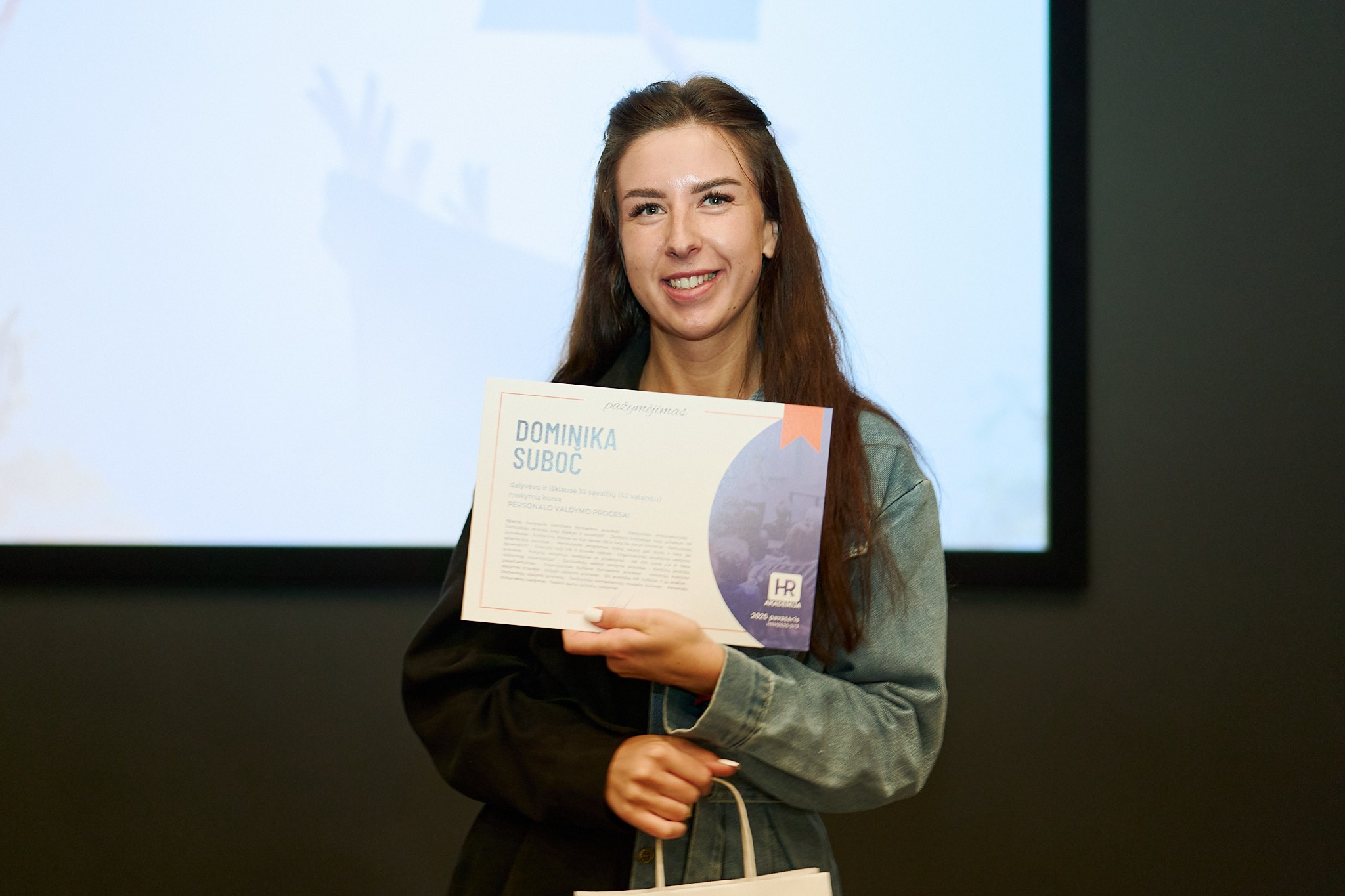 HR Hint Online. Photographer in Vilnius