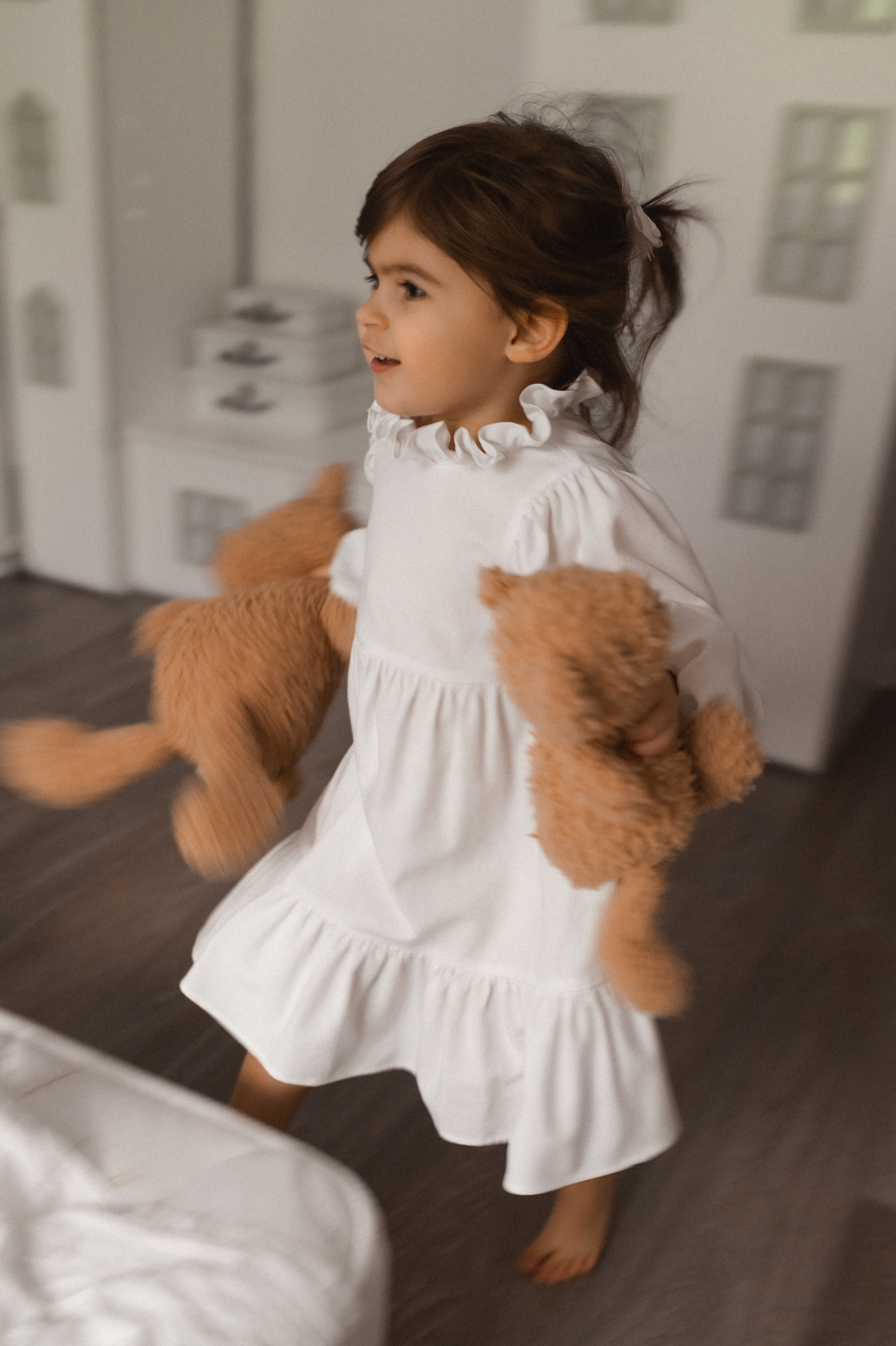 Лена и Николь дома. Семейный и свадебный lifestyle-фотограф в Москве Мария Петрова