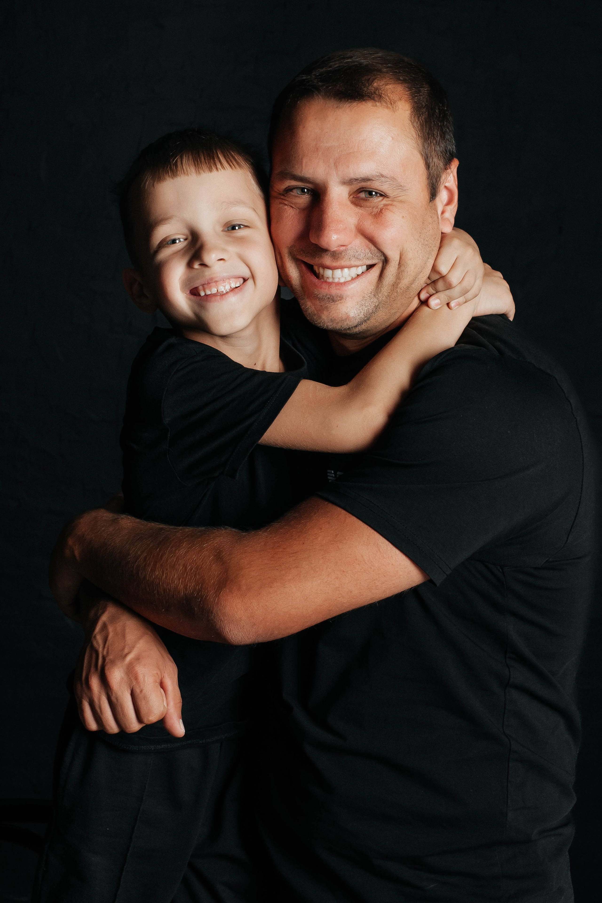 Семейная съёмка в студии. Свадебный и семейный фотограф г. Ярославль Савинская Анастасия