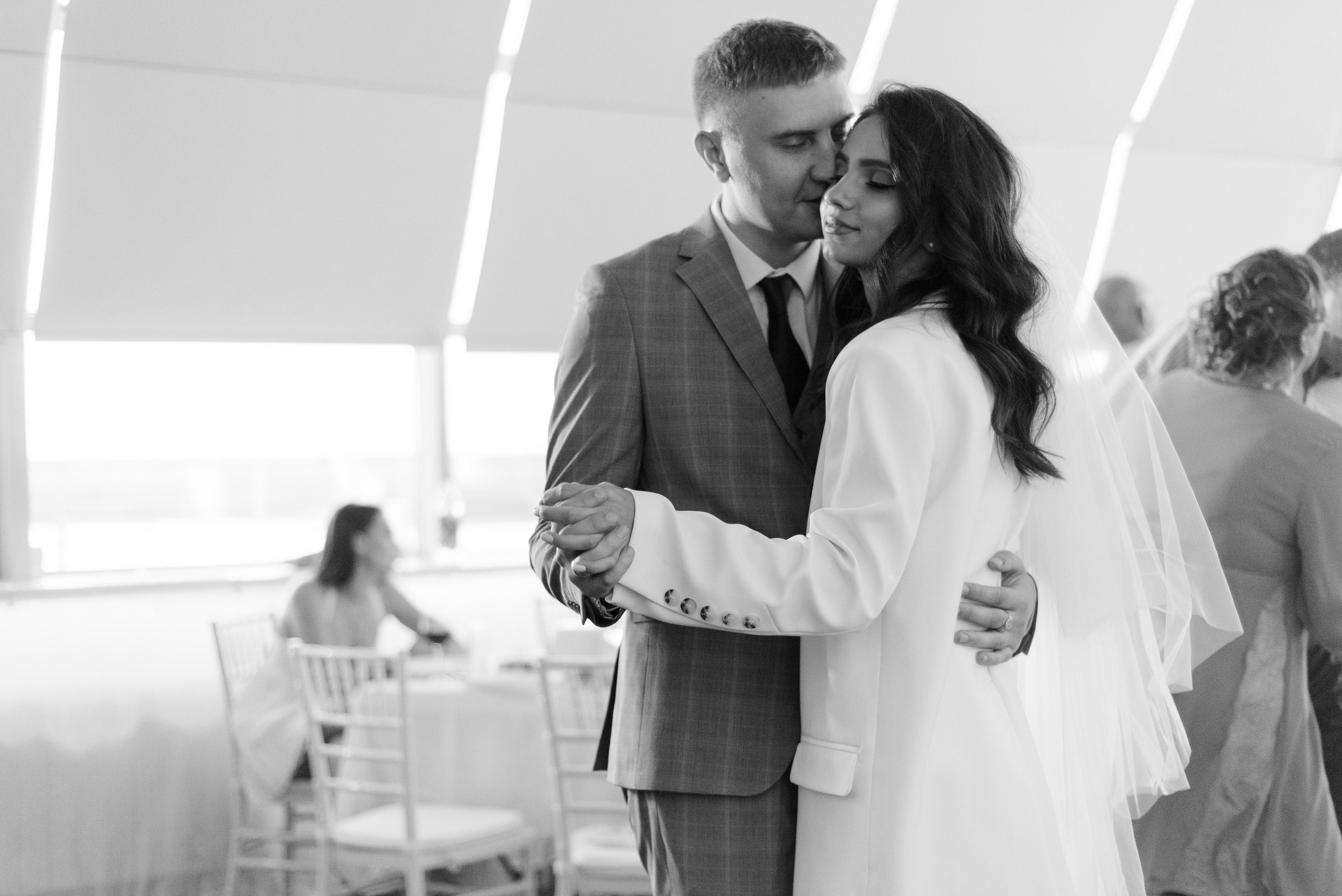 Алексей и Ксения. Свадебный фотограф в Самаре Виденмаер Евгения