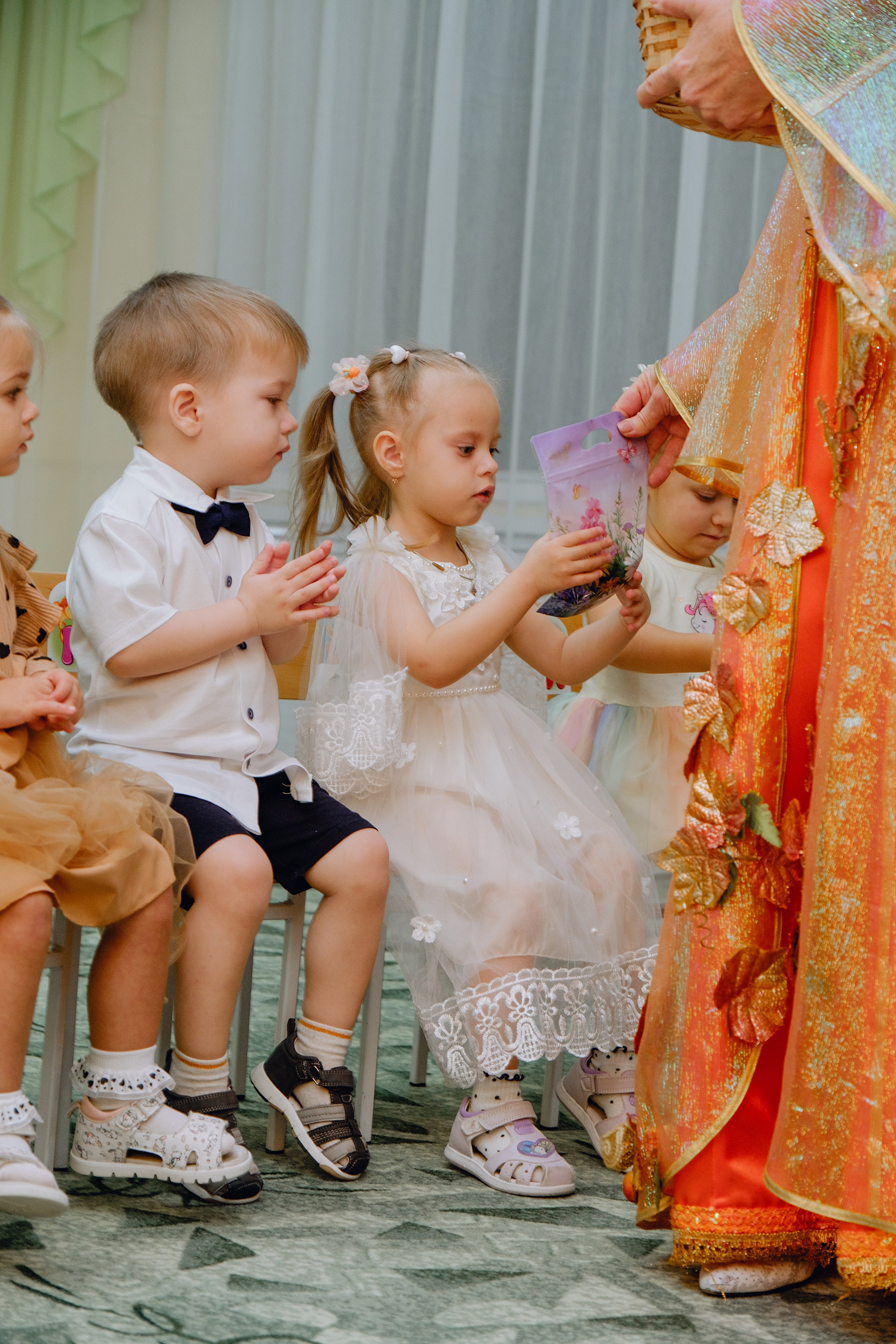 Утренник малышей. Фотограф Софья Володкина