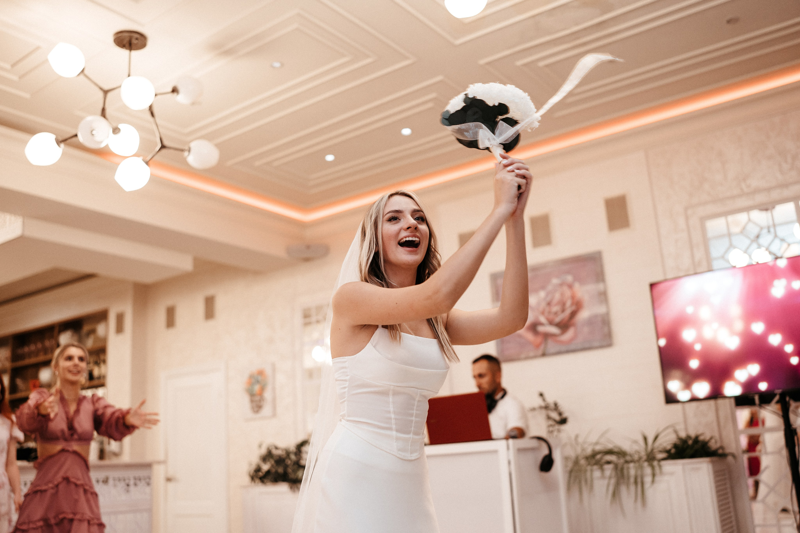 Свадьба в Крыму. Свадебный фотограф в Симферополе