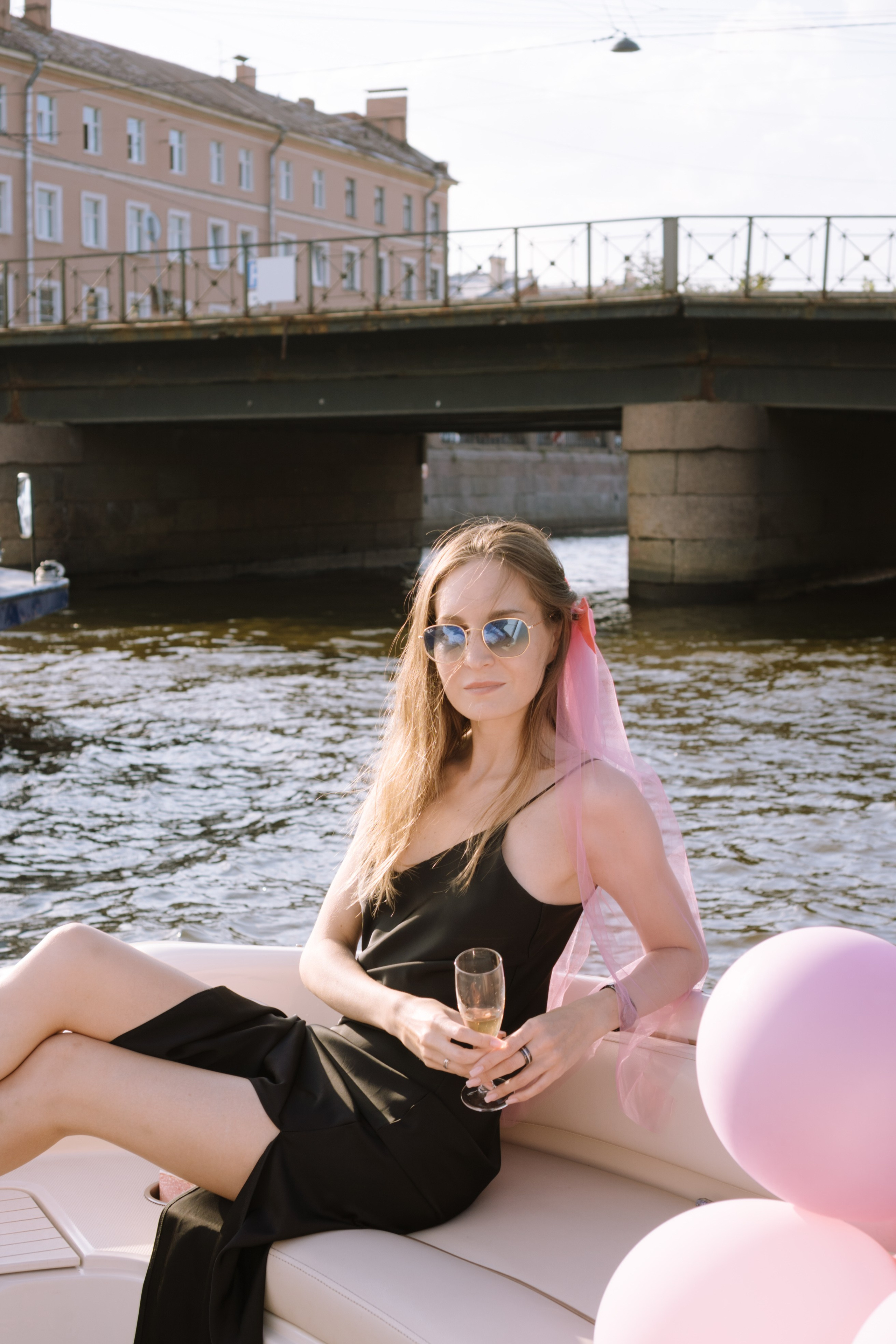 ДЕВИЧНИК НА КАТЕРЕ. Профессиональный фотограф, Санкт-Петербург — Виктория Богомолова