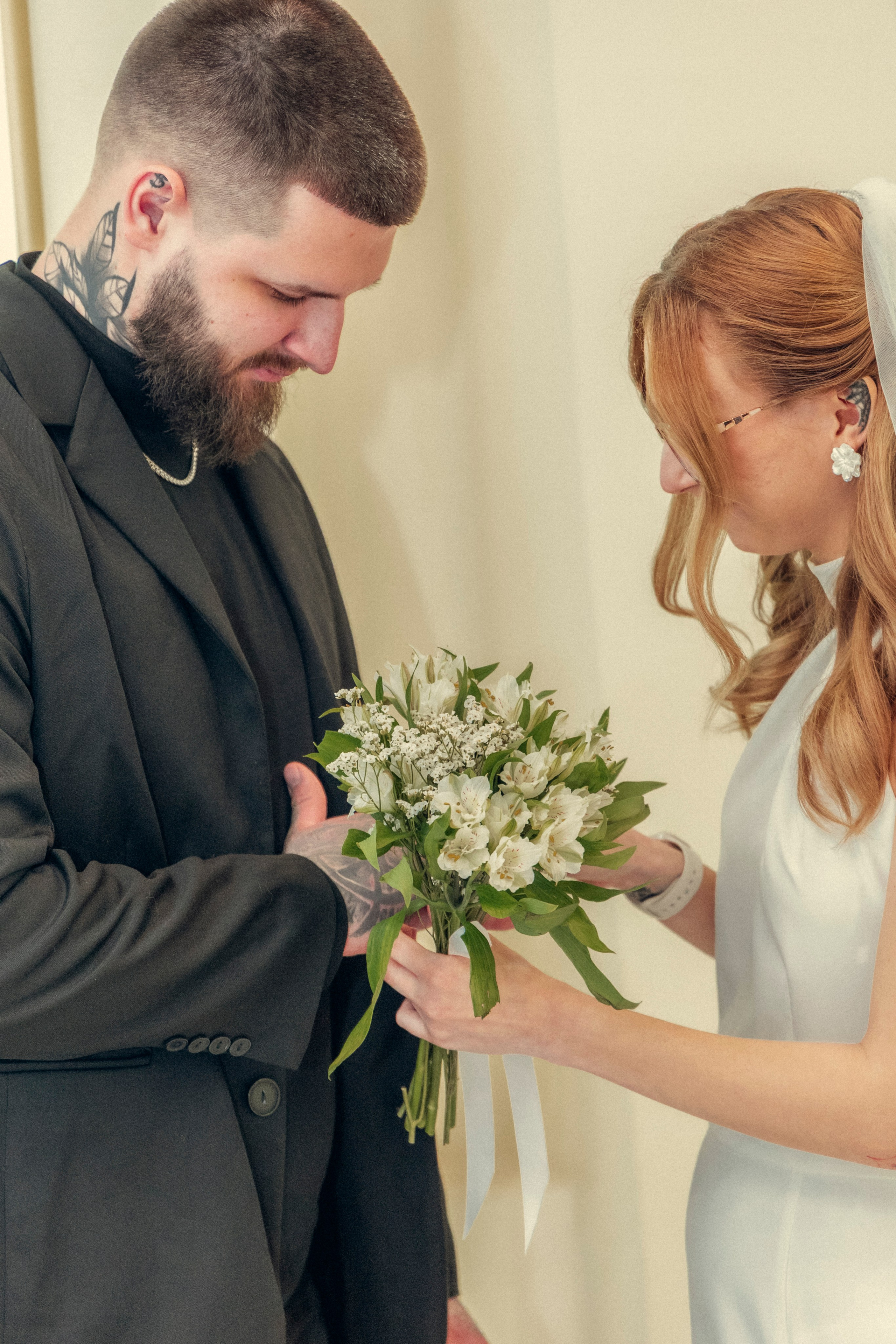 Роспись в Жуковском ЗАГСе. Фотограф для маркетплейсов, фотоуслуги в Жуковском Татьяна Марсуверских