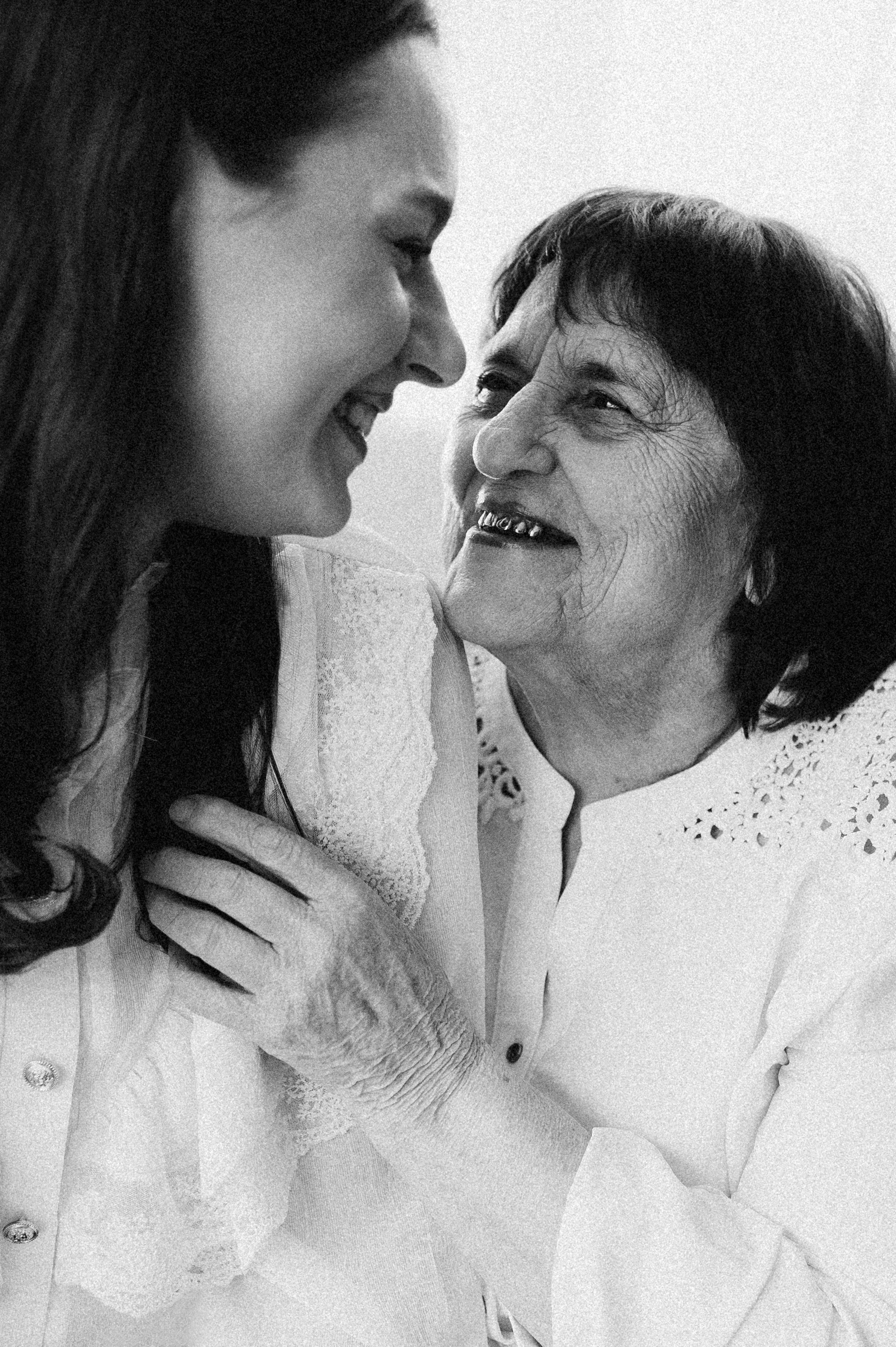 Три поколения женской энергии. Семейный фотограф в Новосибирске Женя Индрикова