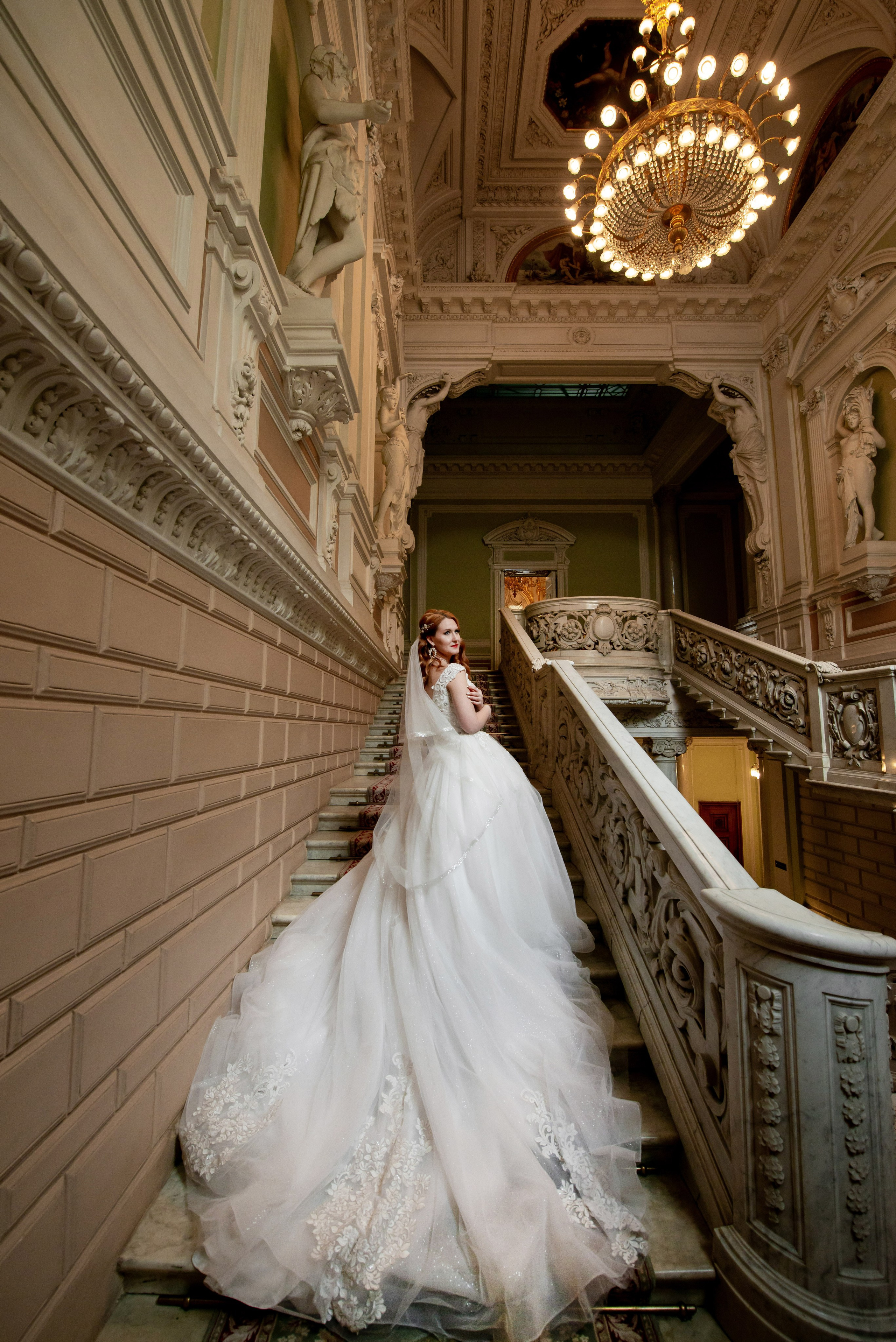 Екатерина и Алексей (свадебная фотосессия в Эрмитаже и Первом Дворце Бракосочетания на Английской набережной 28). Портретный, семейный и свадебный фотограф в Санкт-Петербурге и в Пушкине Ширяев Денис