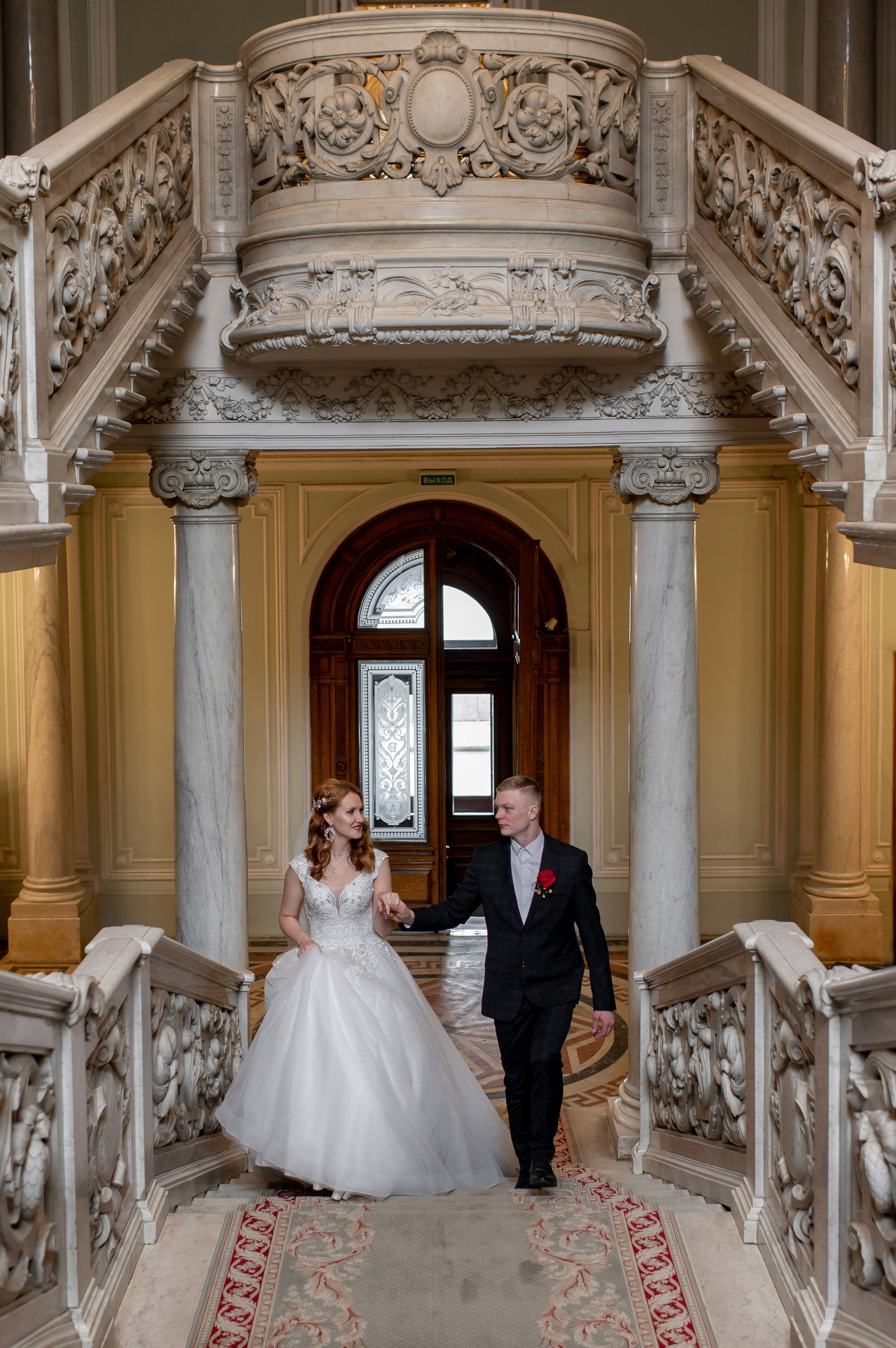 Екатерина и Алексей (свадебная фотосессия в Эрмитаже и Первом Дворце Бракосочетания на Английской набережной 28). Портретный, семейный и свадебный фотограф в Санкт-Петербурге и в Пушкине Ширяев Денис
