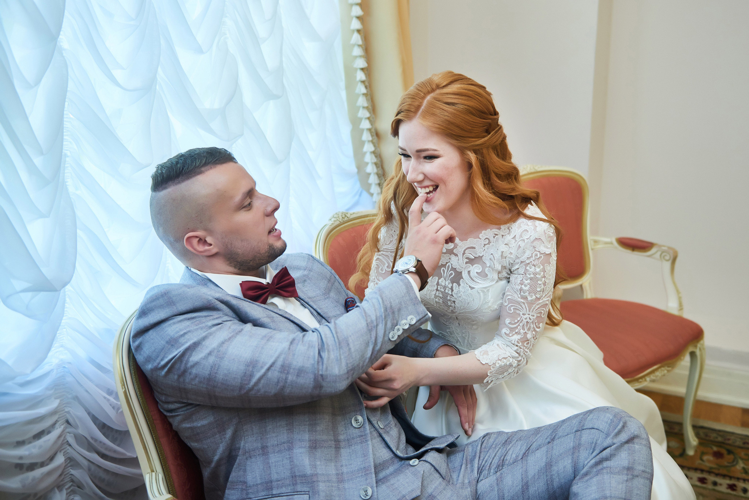 Красивейшая свадебная прогулка для проведения фотосессии своей свадьбы по Екатерининскому парку в Пушкине Наталии и Александра. Портретный, семейный и свадебный фотограф в Санкт-Петербурге и в Пушкине Ширяев Денис