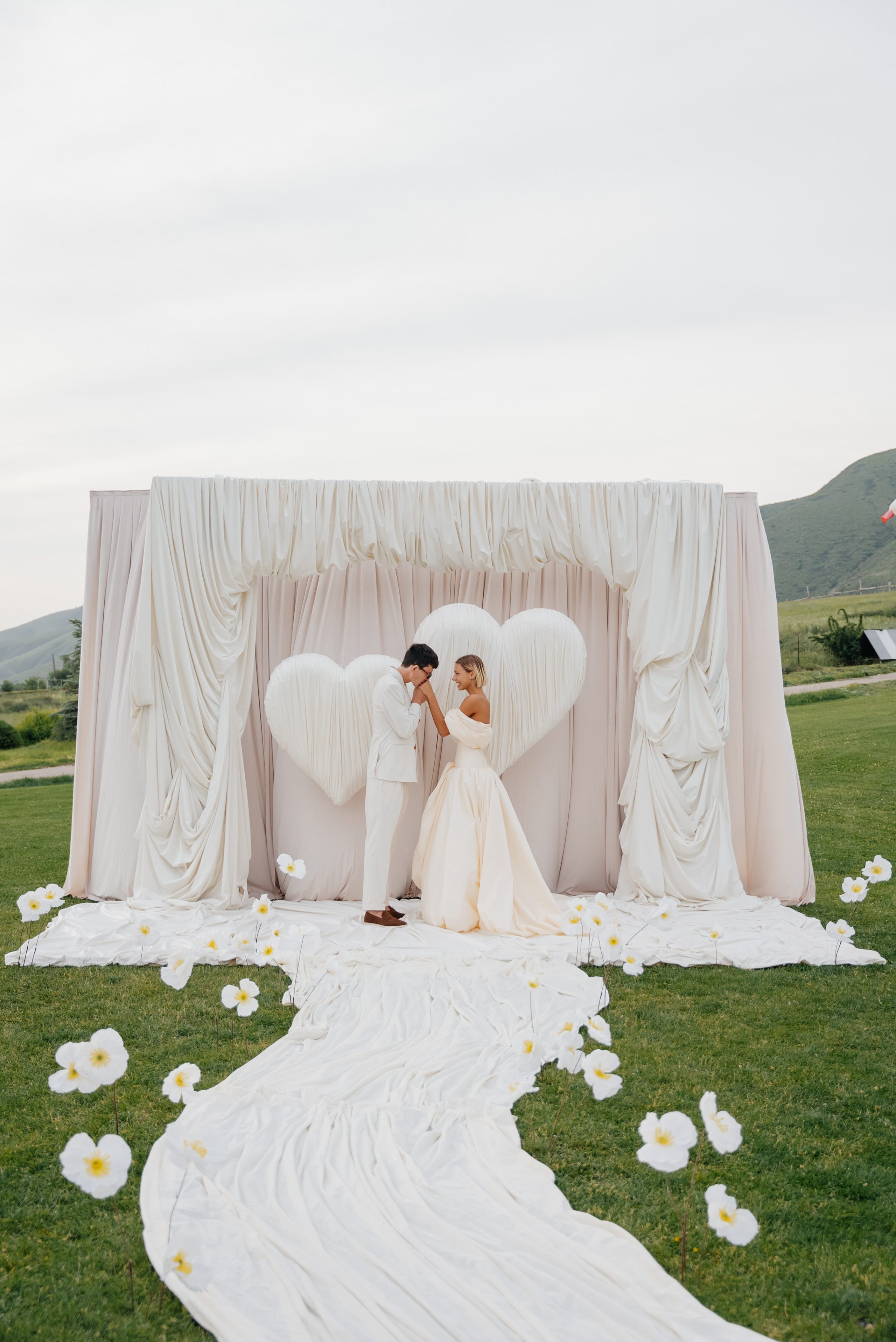 WEDDING. Akkanatart.kz