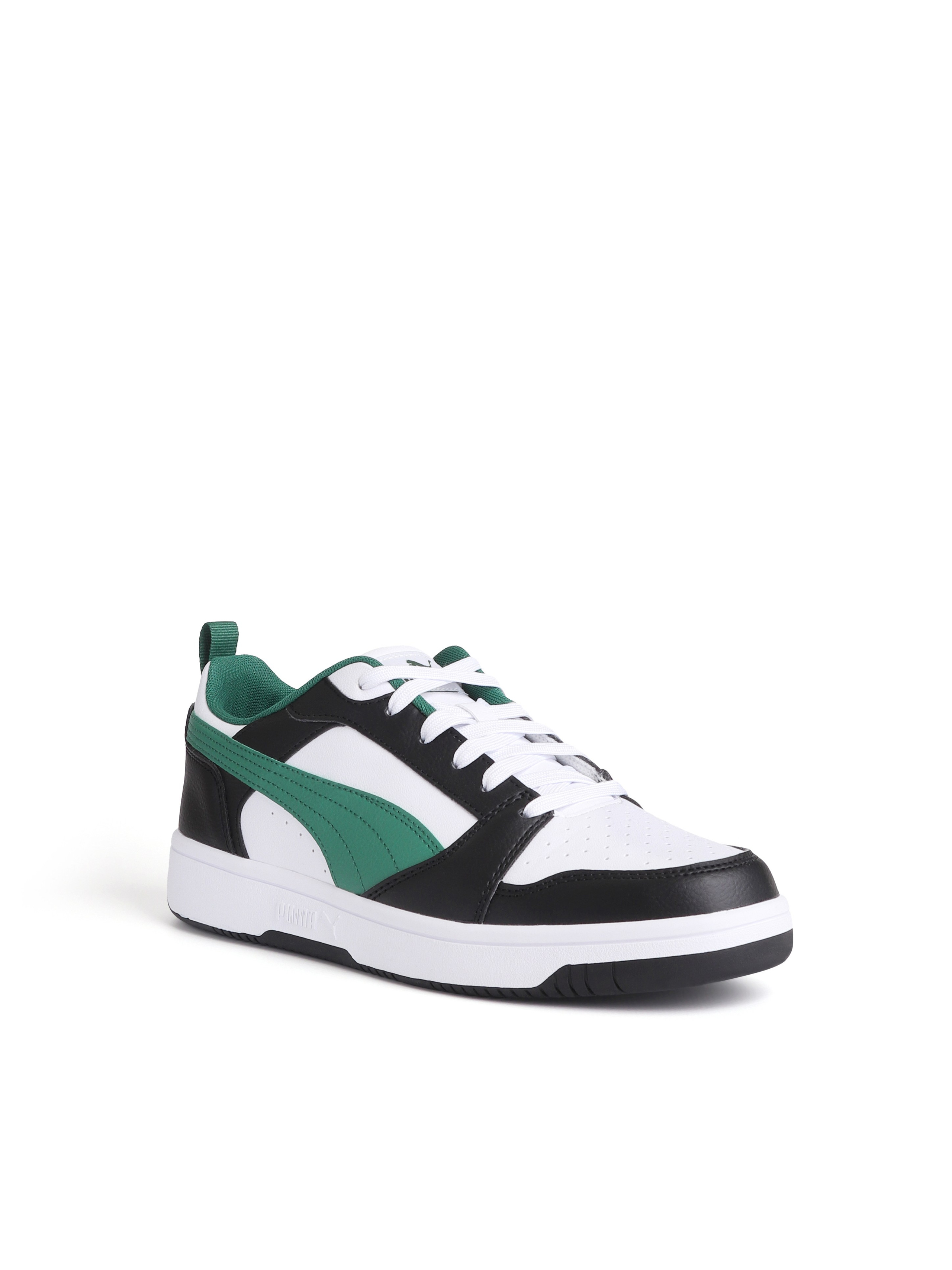 Обувь. Предметная съемка в Екатеринбурге. Съемка каталога. Фото для маркетплейсов