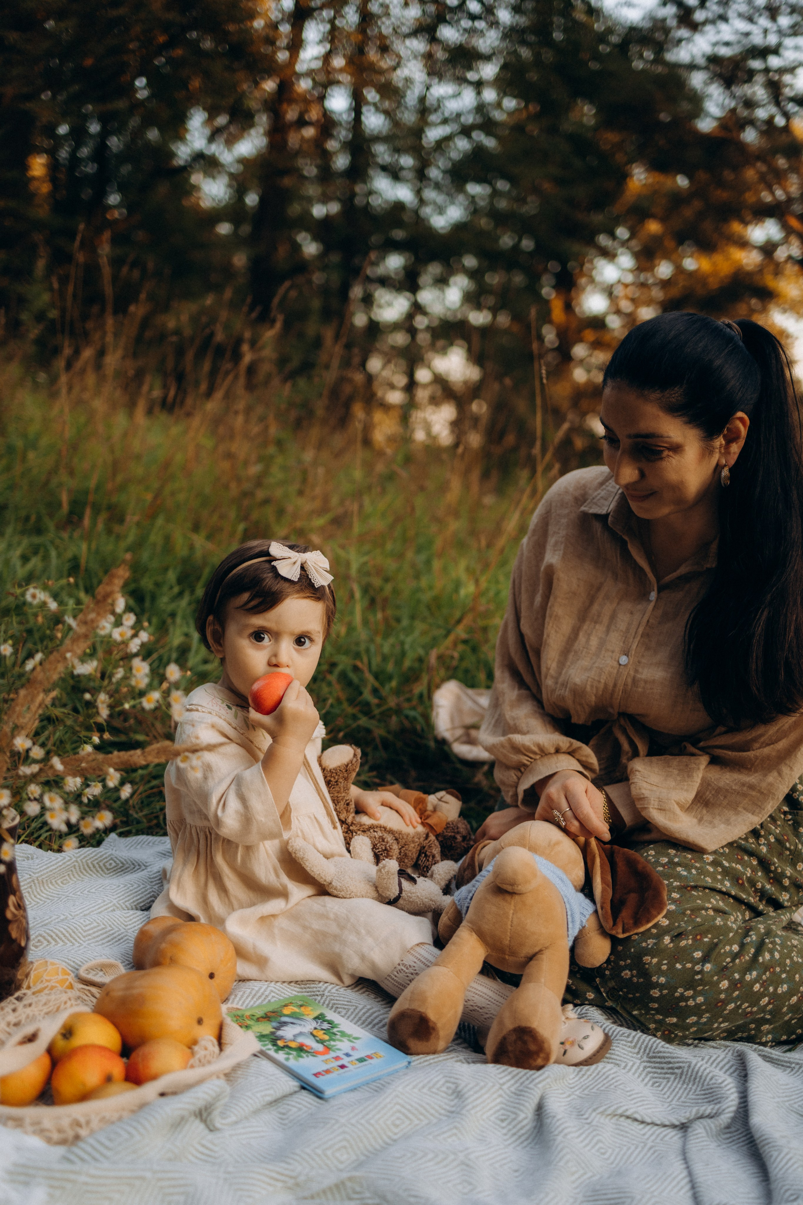 Мама и доченька (14.09.2025 г.) г. Жуков (Калужская обл.). Надежда Стар семейный и церковный фотограф в Жукове и Калужской области