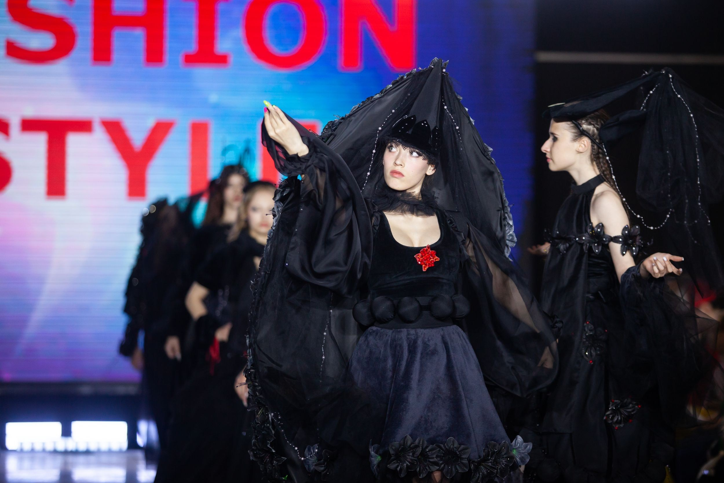 Фестиваль моды и красоты Fashion Style (11 мая 2024). Репортажный фотограф Алексей Пирязев