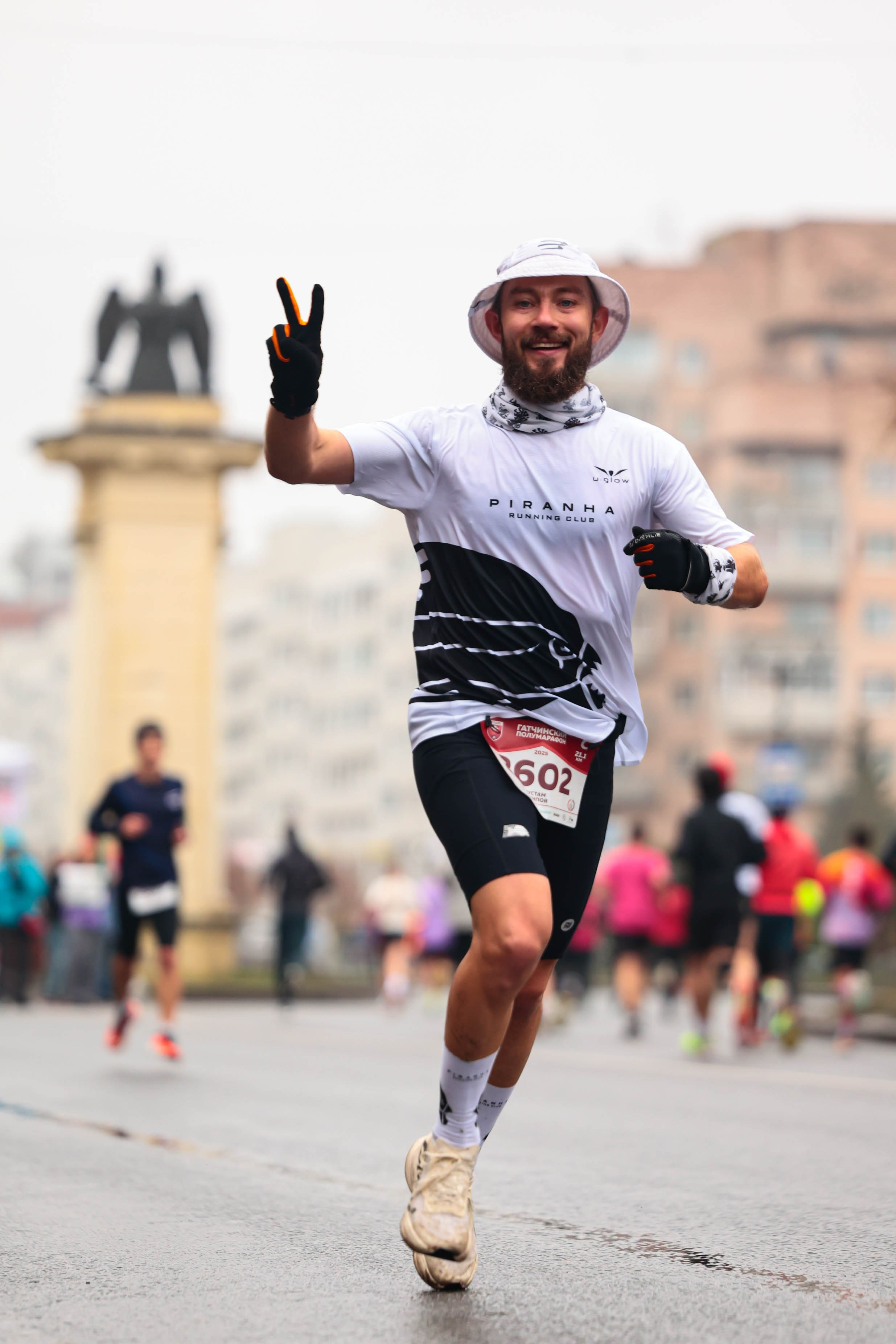 Гатчинский полумарафон 2025. Спортивный фотограф в Санкт-Петербурге Илья Vacool