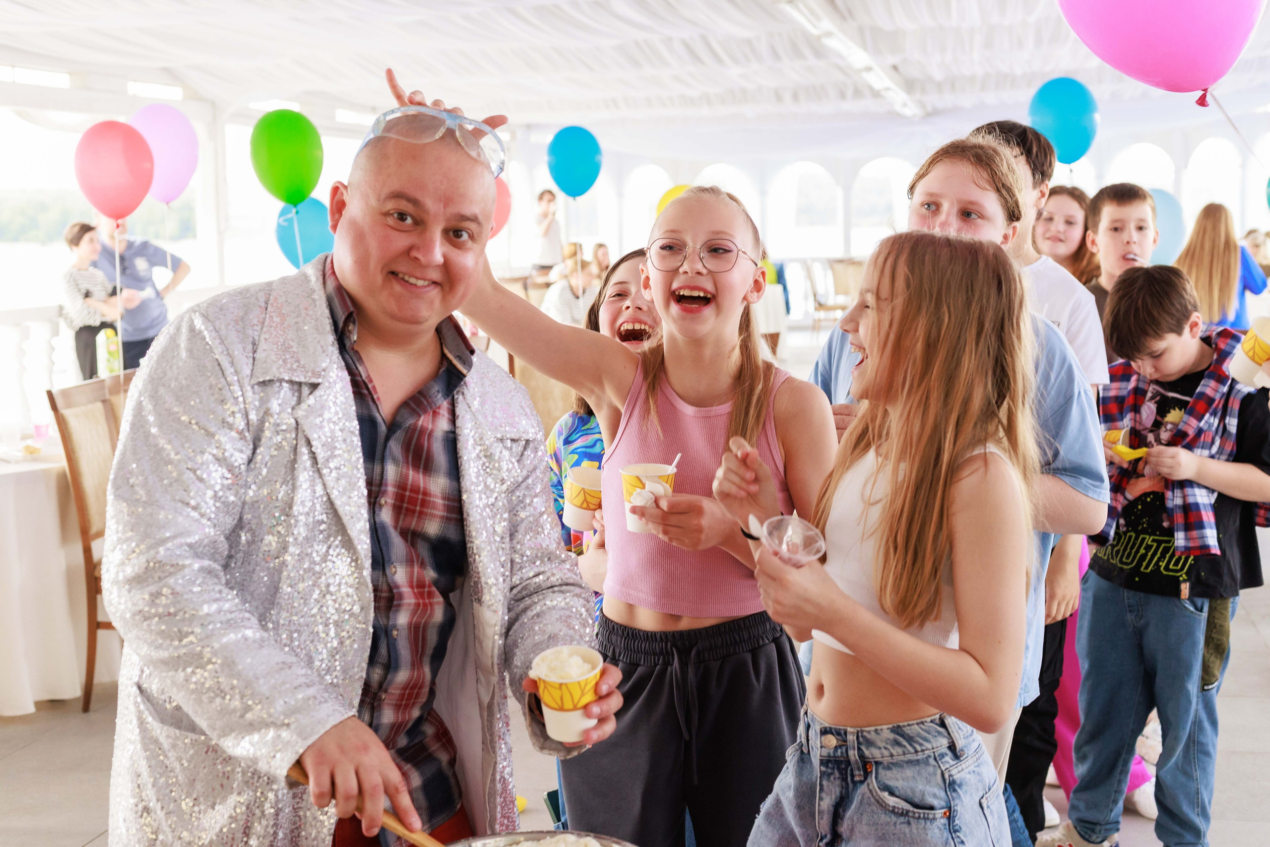 Выпускной 4 класс. Фотограф в Москве Дмитрий Емельянов