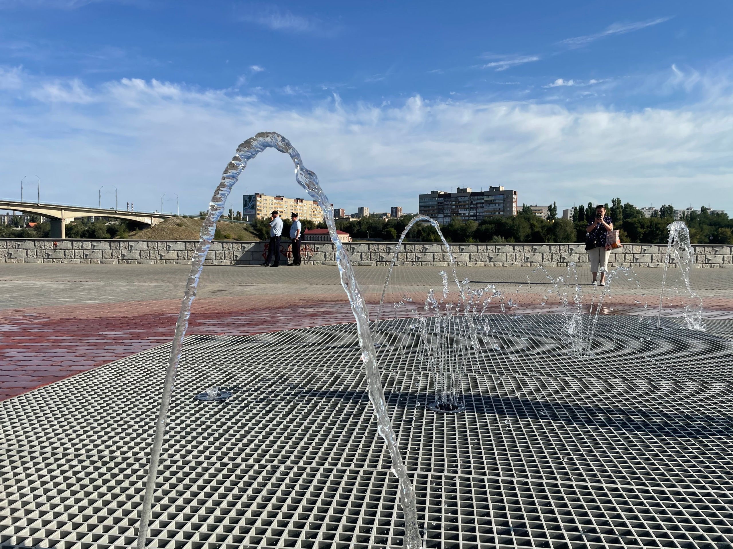 21 324 Набережная, фонтан. ВИЗУАЛЬНЫЕ И ЗВУКОВЫЕ РЕШЕНИЯ ДЛЯ БИЗНЕСА И СЪЁМОК ТЕЛЕТЕЛА