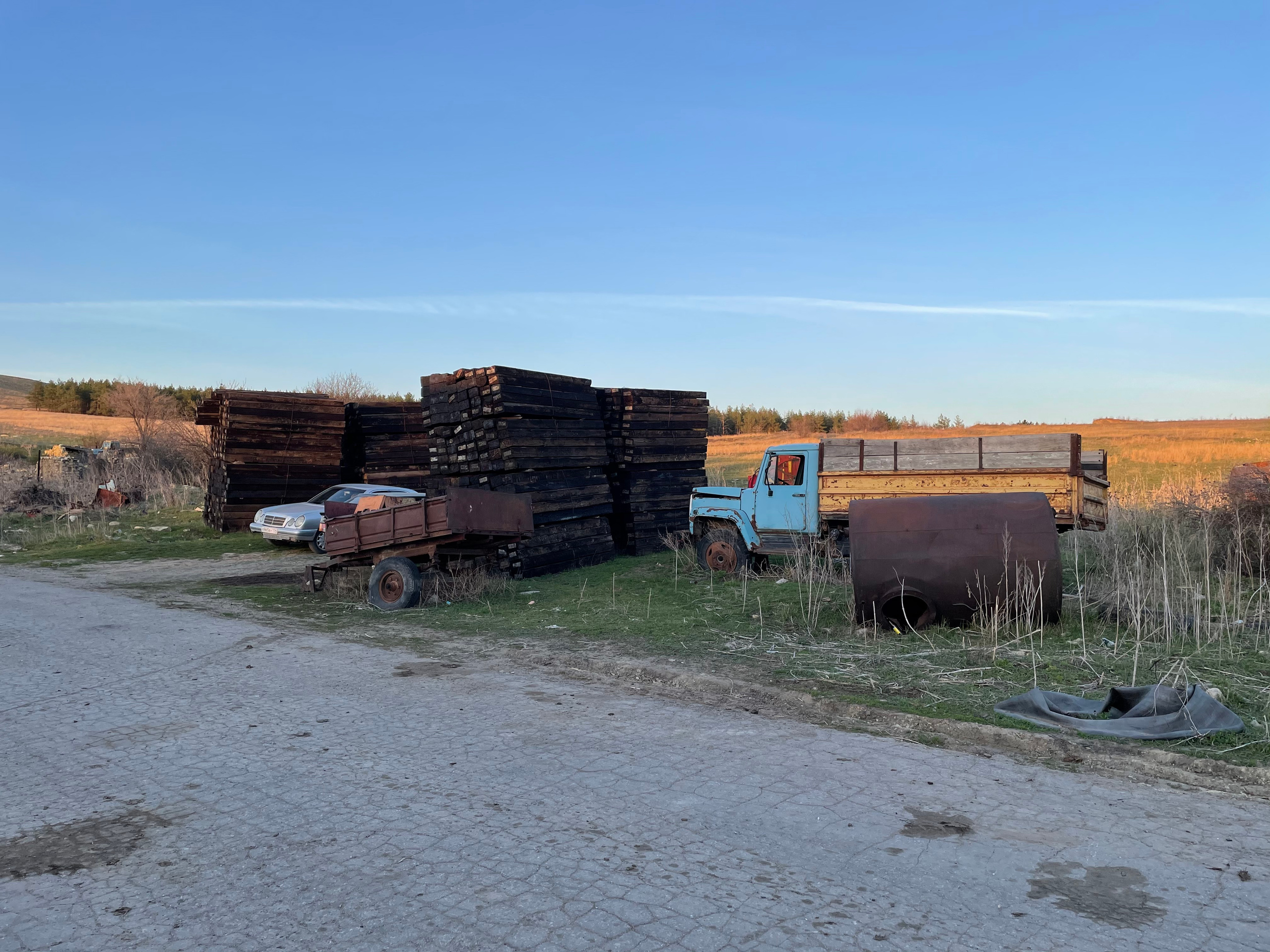 70 006 Улица деревня. ВИЗУАЛЬНЫЕ И ЗВУКОВЫЕ РЕШЕНИЯ ДЛЯ БИЗНЕСА И СЪЁМОК ТЕЛЕТЕЛА