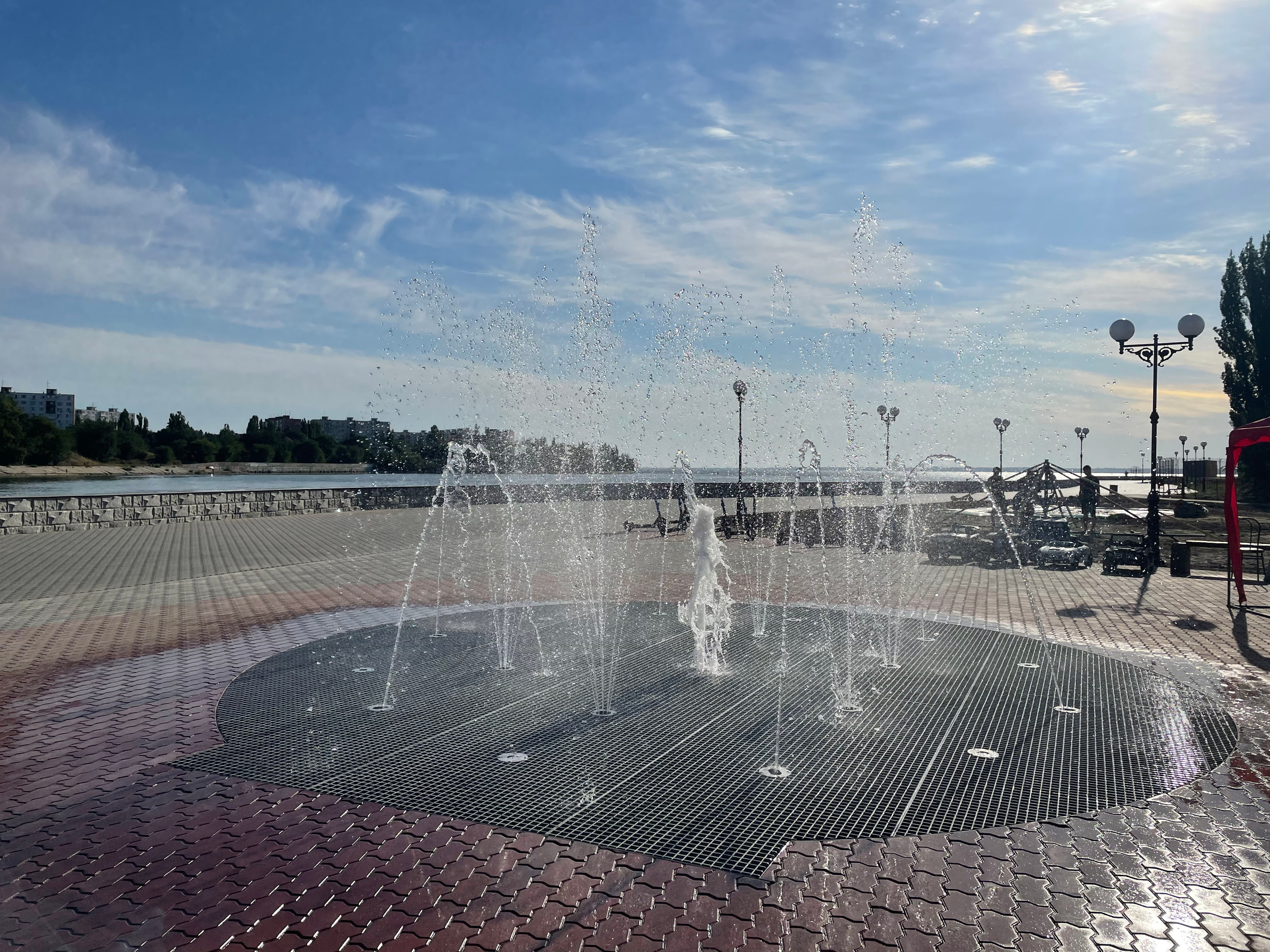21 324 Набережная, фонтан. ВИЗУАЛЬНЫЕ И ЗВУКОВЫЕ РЕШЕНИЯ ДЛЯ БИЗНЕСА И СЪЁМОК ТЕЛЕТЕЛА