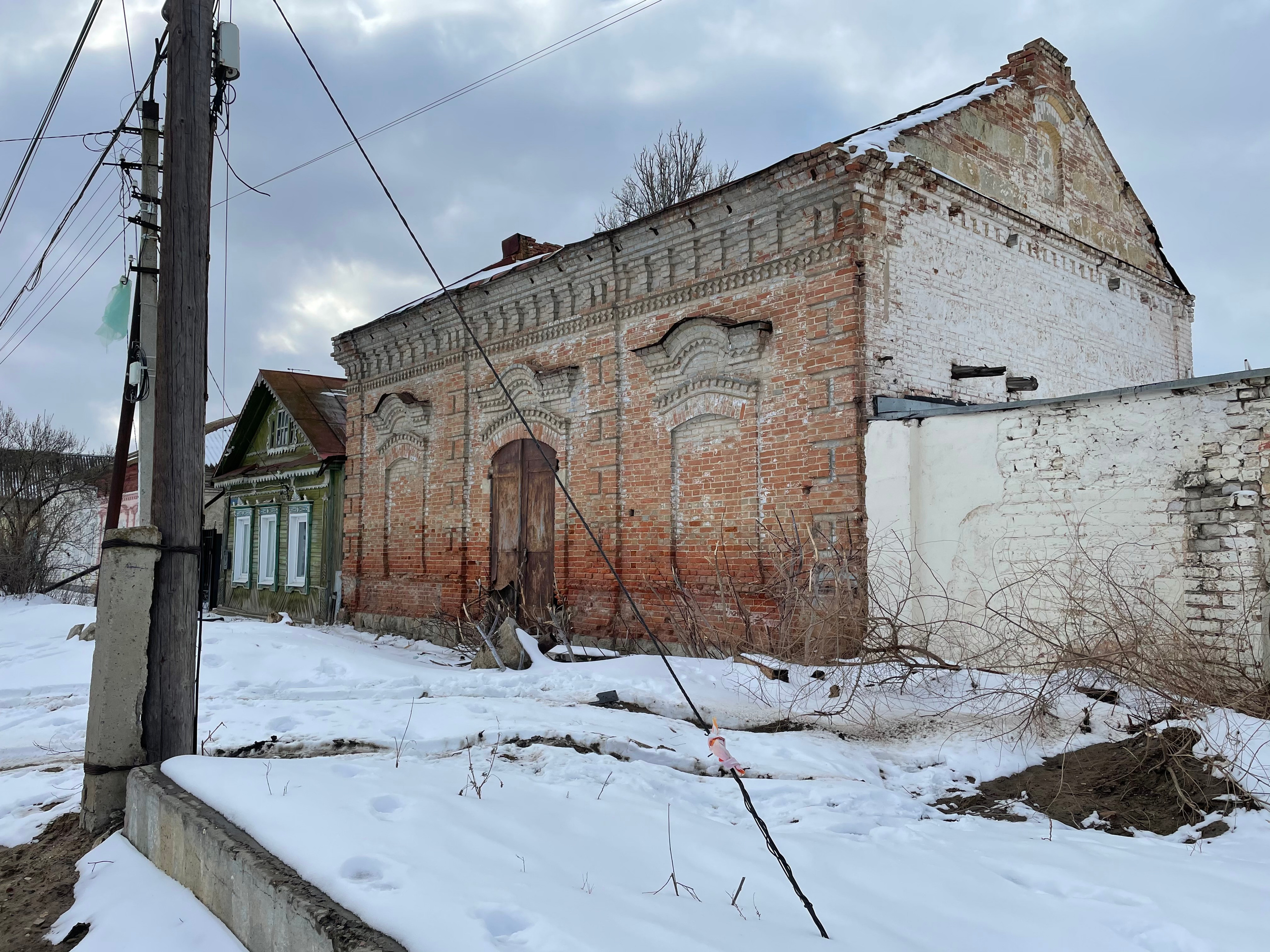 20 025 Здание красный кирпич. ВИЗУАЛЬНЫЕ И ЗВУКОВЫЕ РЕШЕНИЯ ДЛЯ БИЗНЕСА И СЪЁМОК ТЕЛЕТЕЛА