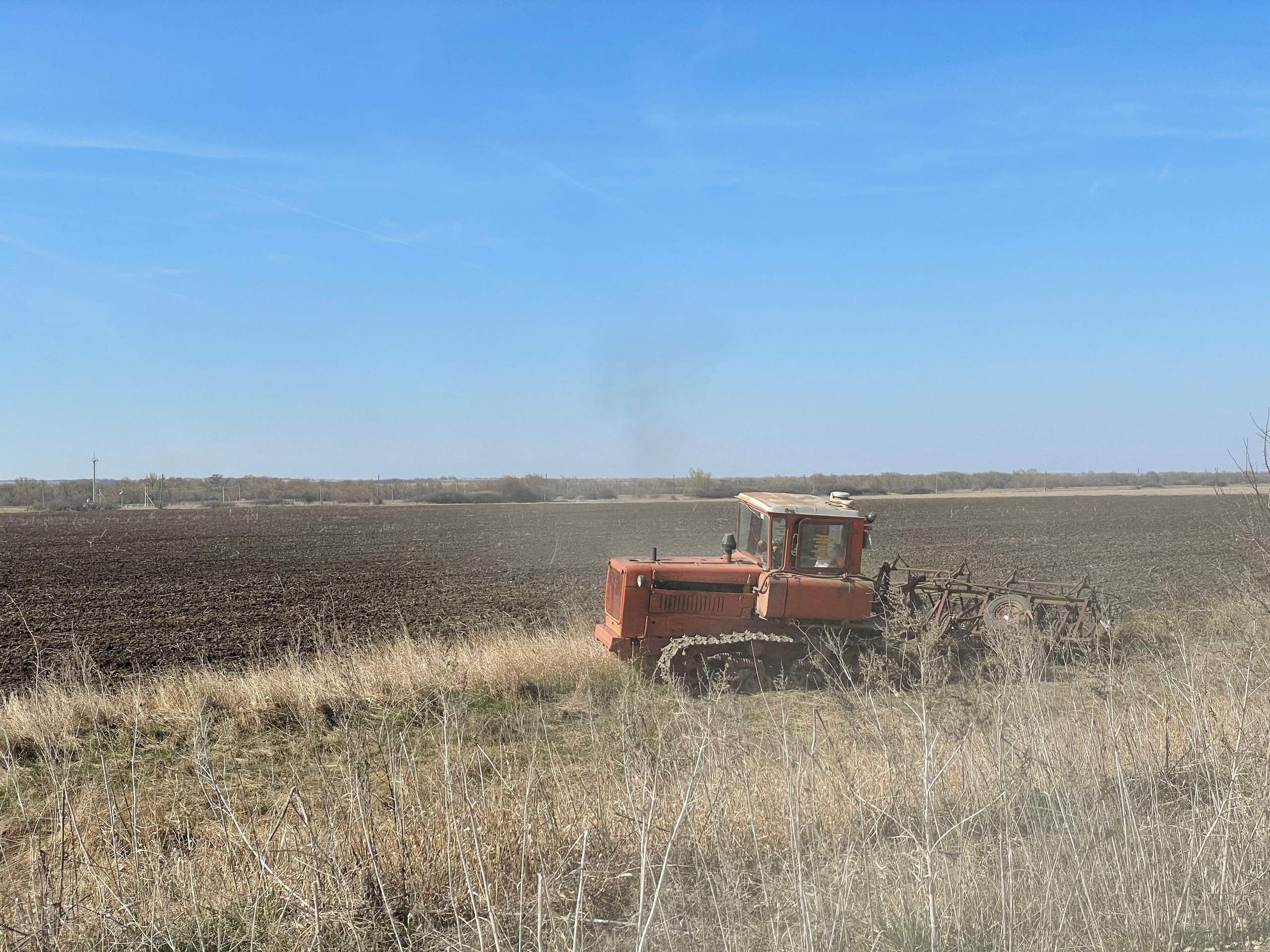 90 011 Трактор. ВИЗУАЛЬНЫЕ И ЗВУКОВЫЕ РЕШЕНИЯ ДЛЯ БИЗНЕСА И СЪЁМОК ТЕЛЕТЕЛА