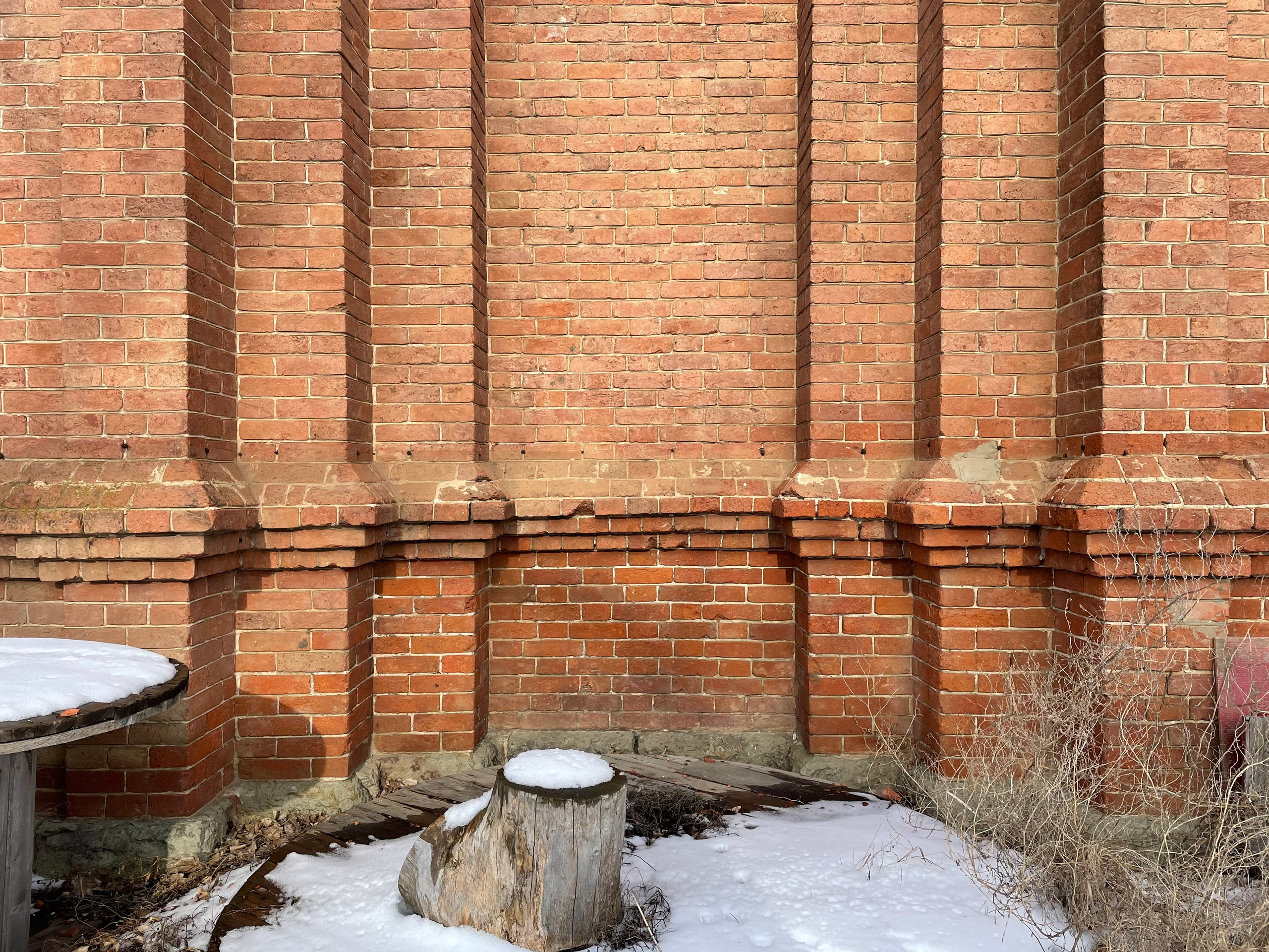 20 005 Здание красный кирпич. ВИЗУАЛЬНЫЕ И ЗВУКОВЫЕ РЕШЕНИЯ ДЛЯ БИЗНЕСА И СЪЁМОК ТЕЛЕТЕЛА