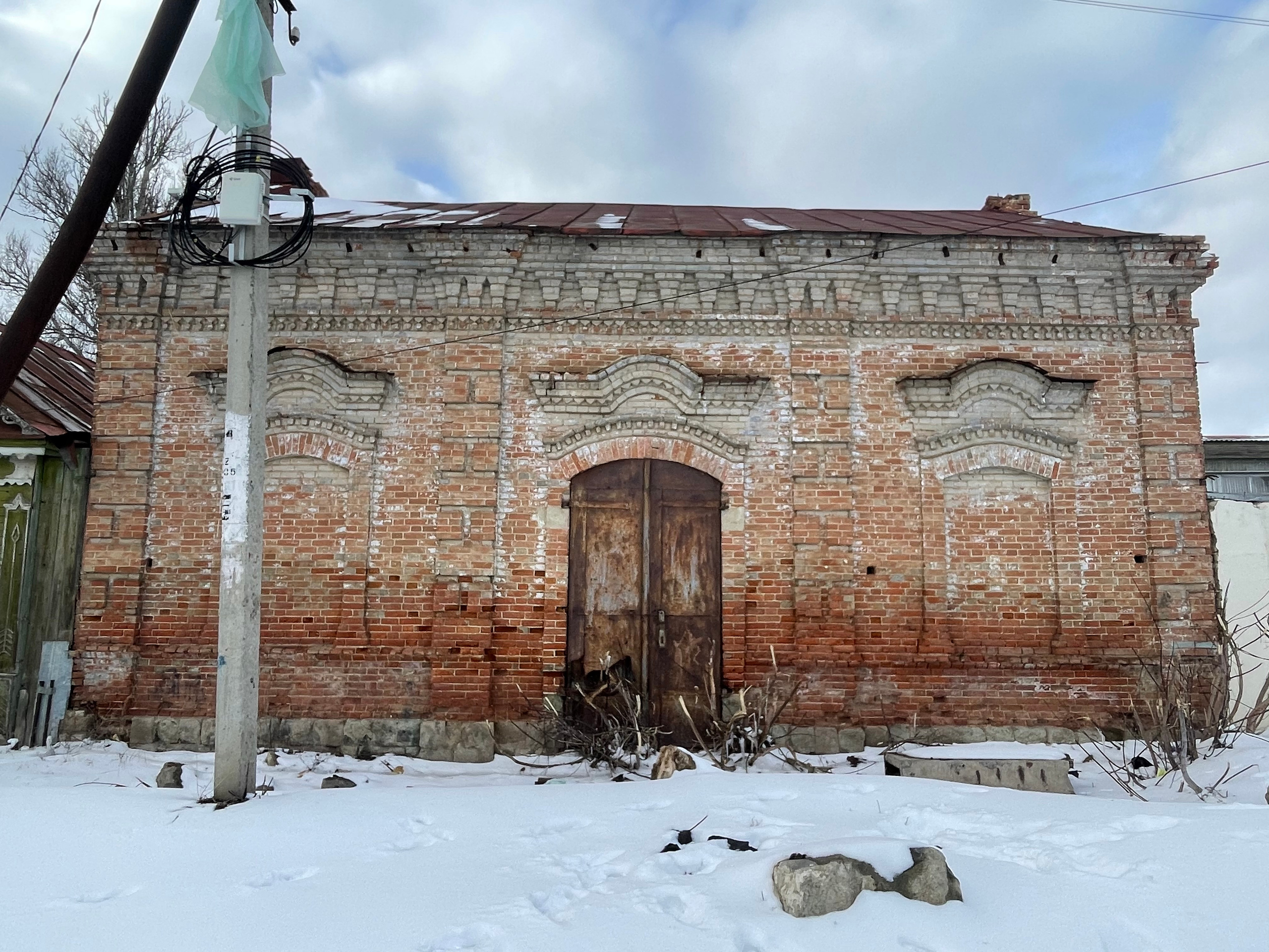 20 025 Здание красный кирпич. ВИЗУАЛЬНЫЕ И ЗВУКОВЫЕ РЕШЕНИЯ ДЛЯ БИЗНЕСА И СЪЁМОК ТЕЛЕТЕЛА