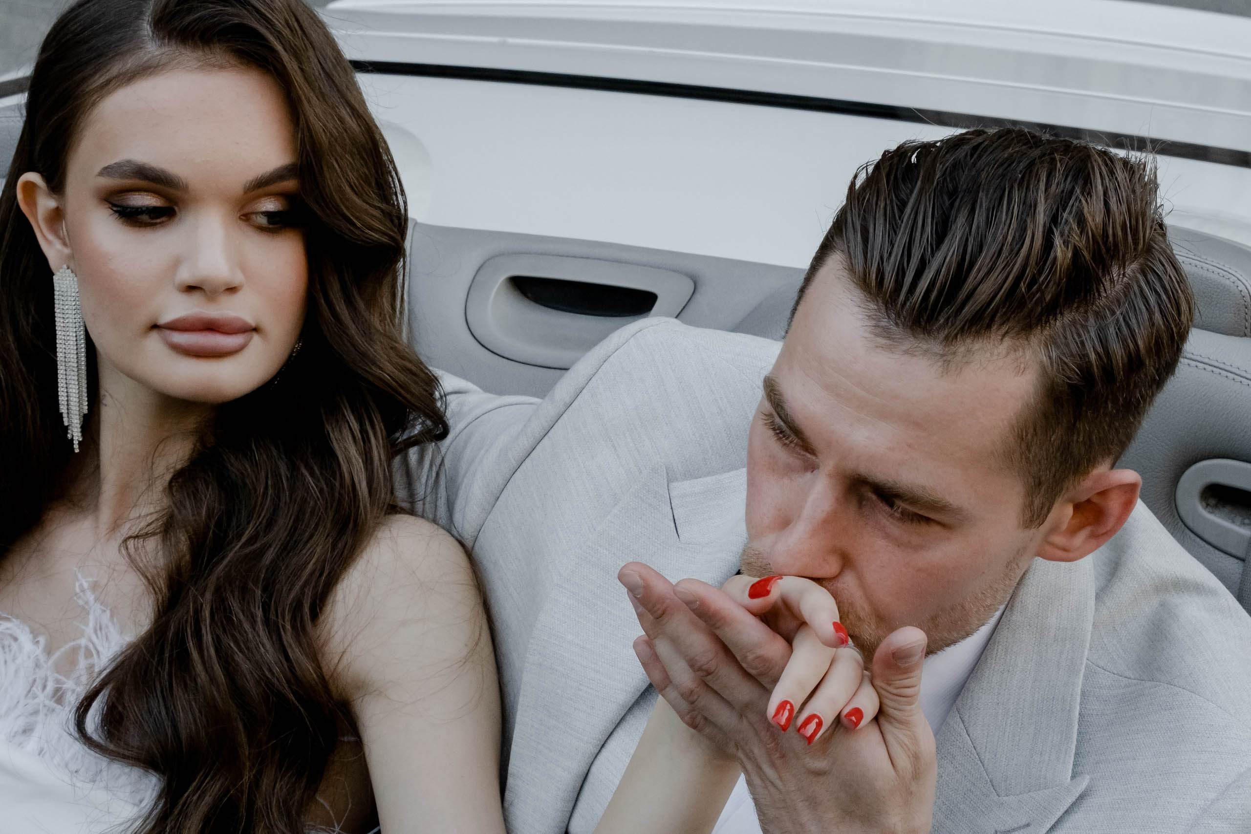 СВАДЕБНАЯ ПРОГУЛКА ВОЗЛЕ АКАДЕМИИ ШТИГЛИЦА. Профессиональный фотограф, Санкт-Петербург — Виктория Богомолова