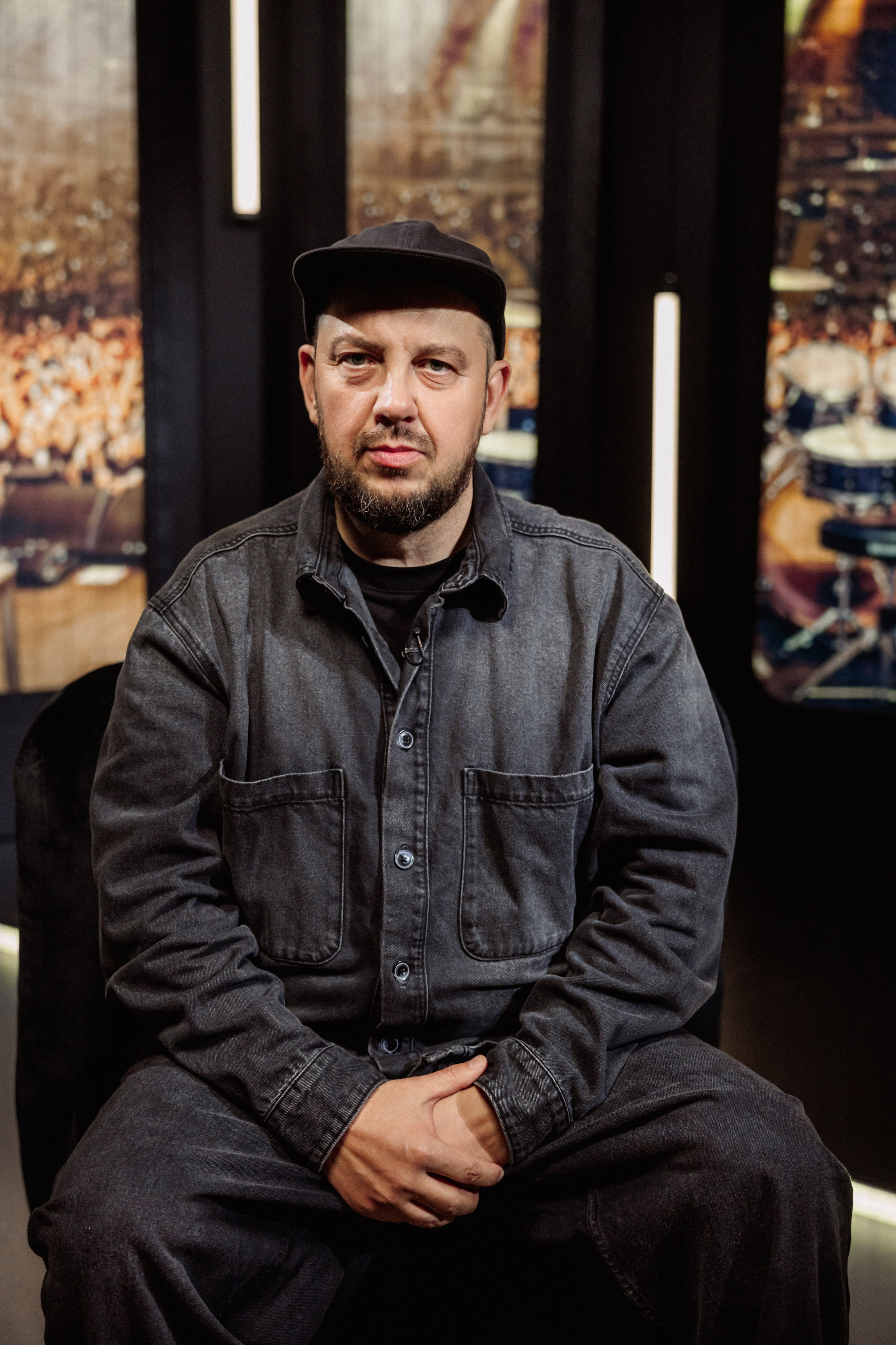 Сергей Бобунец и Роман Бестселлер в подкасте «Невыдуманный хит». ФОТОГРАФ ИРИНА ШАМАТАВА