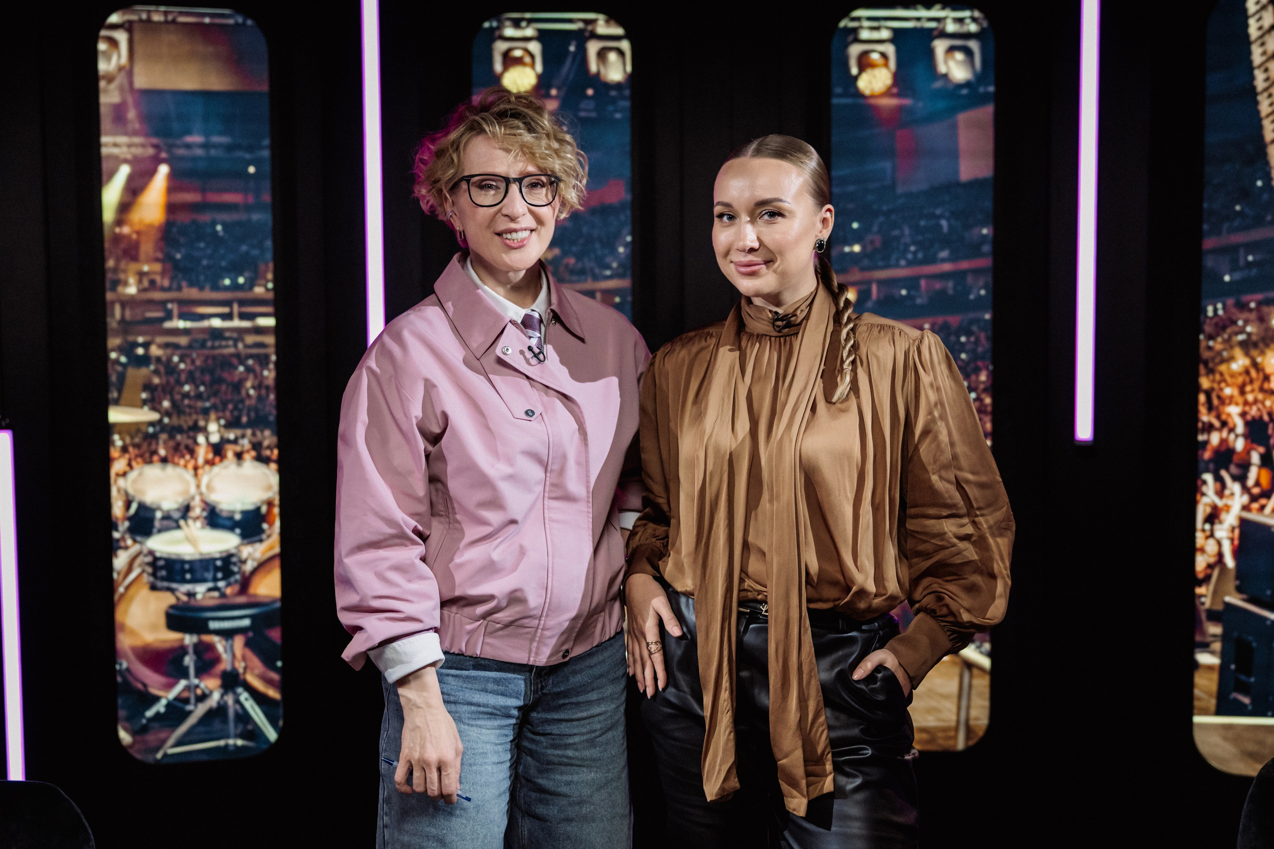 Анастасия Галкина в подкасте «Женский ритм» с Яной Чуриковой❤️. ФОТОГРАФ ИРИНА ШАМАТАВА