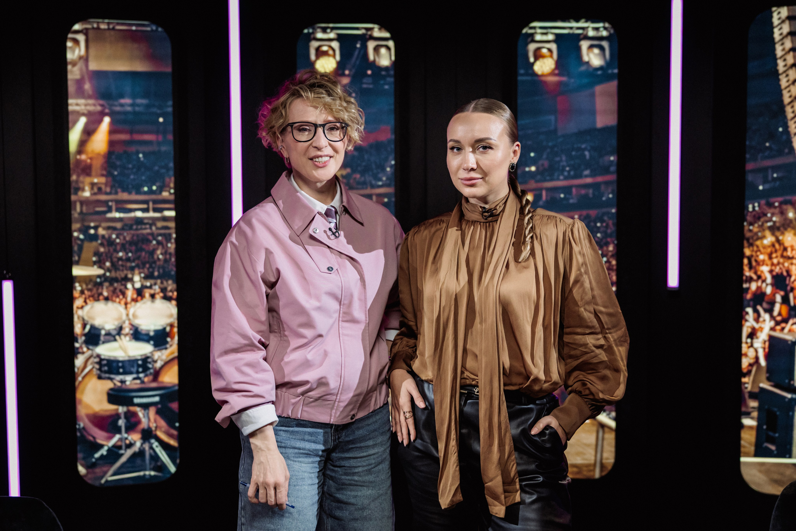 Анастасия Галкина в подкасте «Женский ритм» с Яной Чуриковой❤️. ФОТОГРАФ ИРИНА ШАМАТАВА