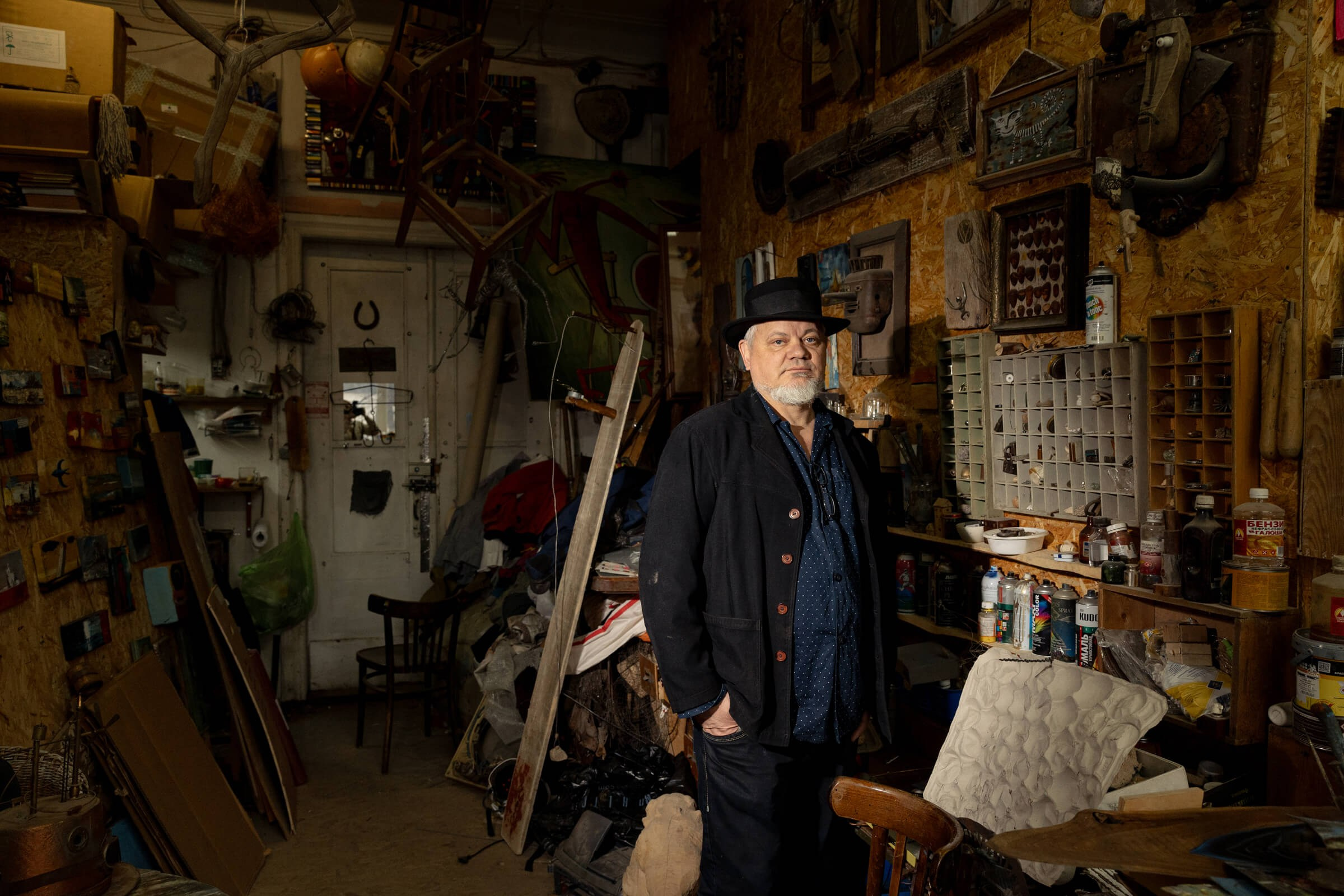 Художник Андрей Сикорский