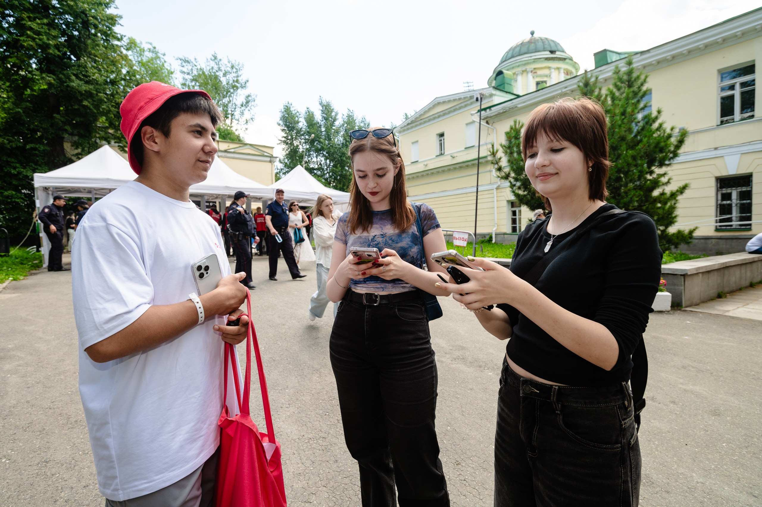 Стереолето Екатеринбург. Харитоновский парк. Репортажный и концертный фотограф Алексей Патентный в Екатеринбурге