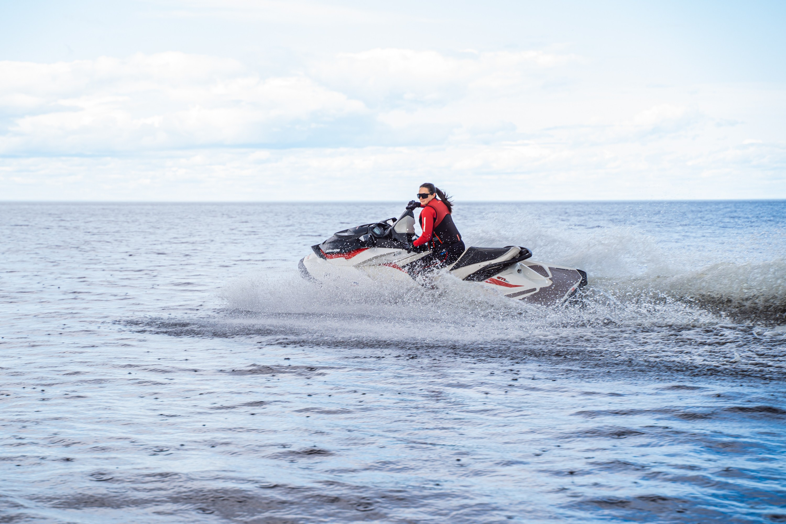 Гидровыезд в Коневский мужской монастырь. Свадебный, семейный, портретный, репортажный фотограф в Санкт-Петербурге