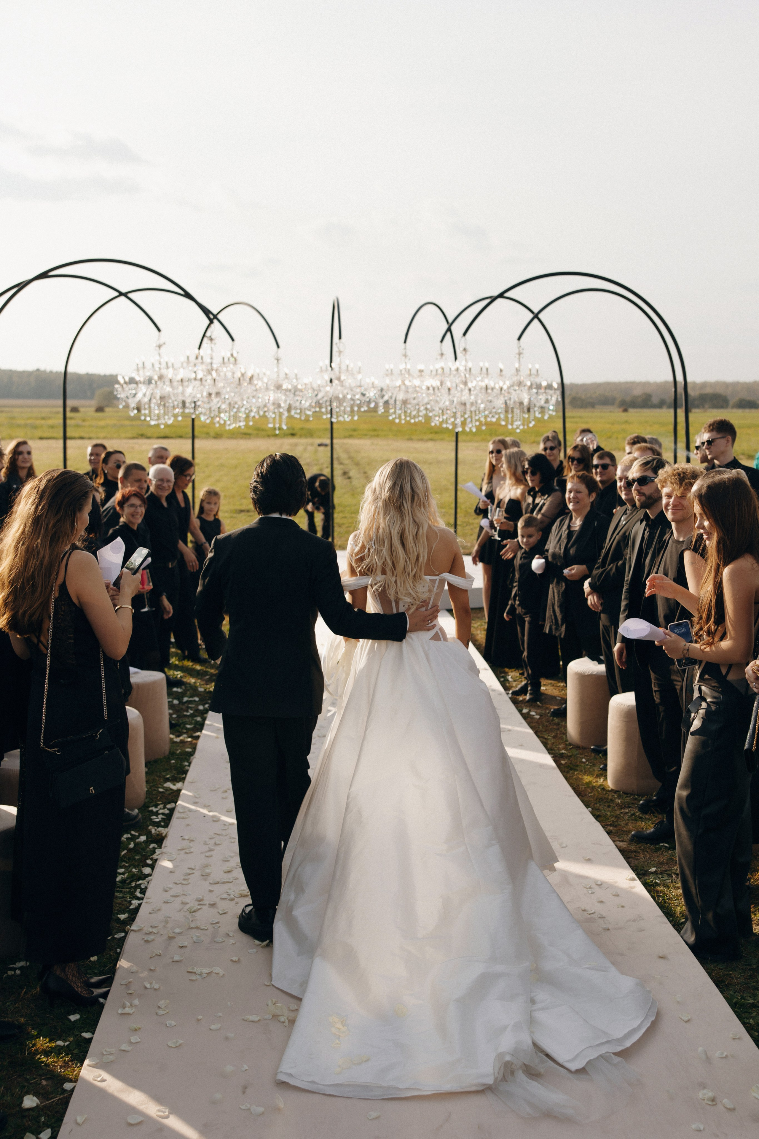 Mary Gu & Toli Wildways. VENSKAYA WEDDING & EVENT PLANNER