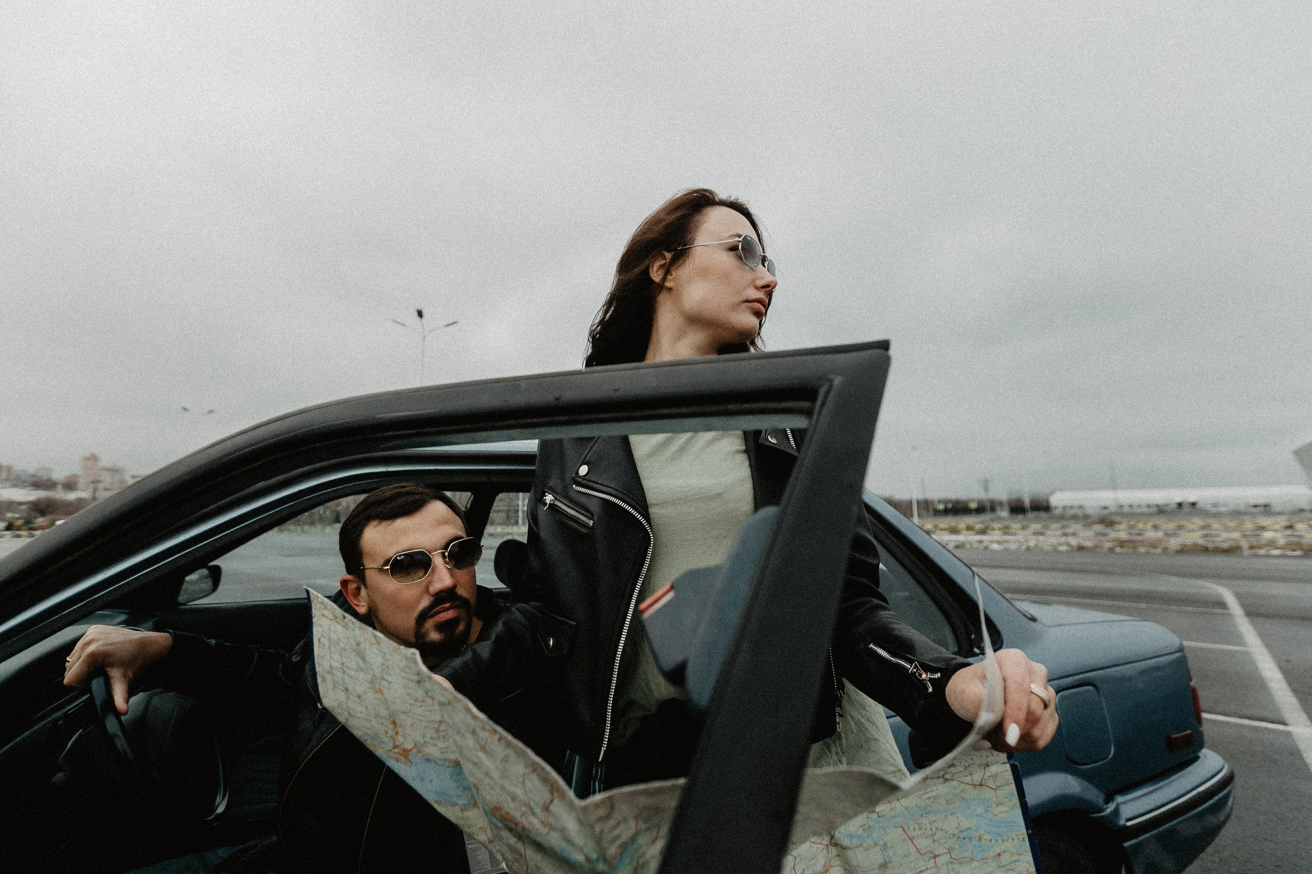 Move with map. Maya Alieva Wedding Photographer in St.Petersburg