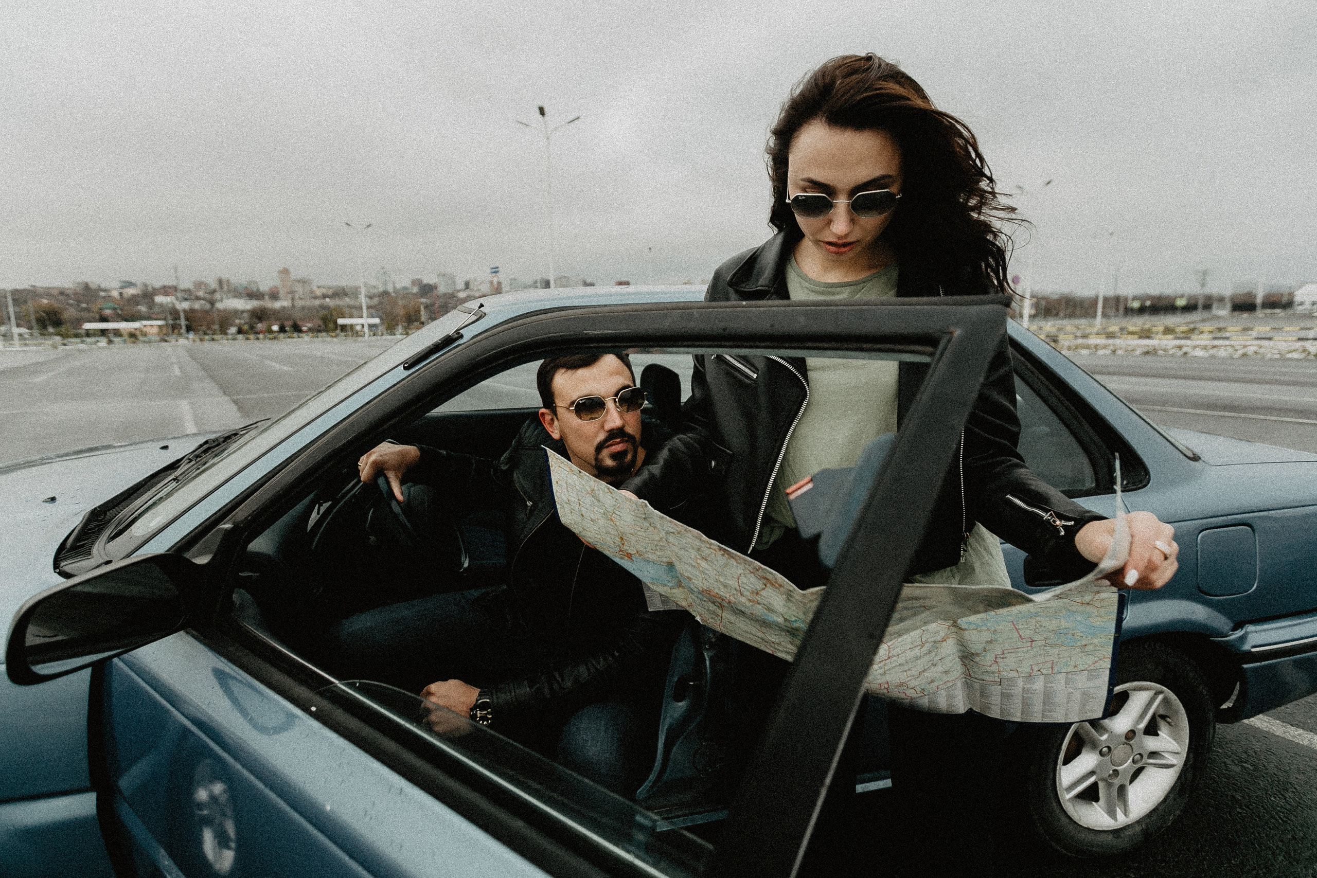 Move with map. Maya Alieva Wedding Photographer in St.Petersburg