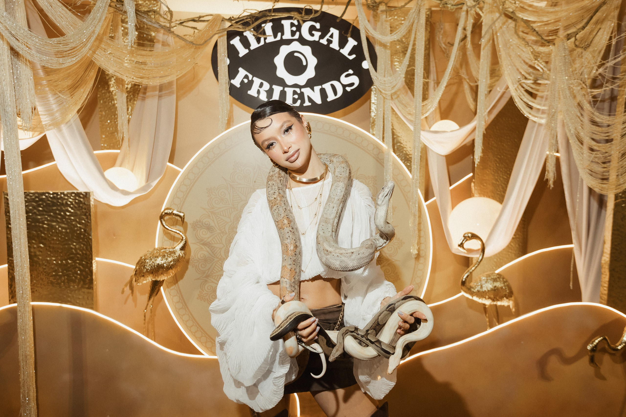 ILLEGAL FRIENDS — MIRAGE [PART II]. СВОИ. ФОТООТЧЕТЫ-СОБЫТИЯ-МЕСТА